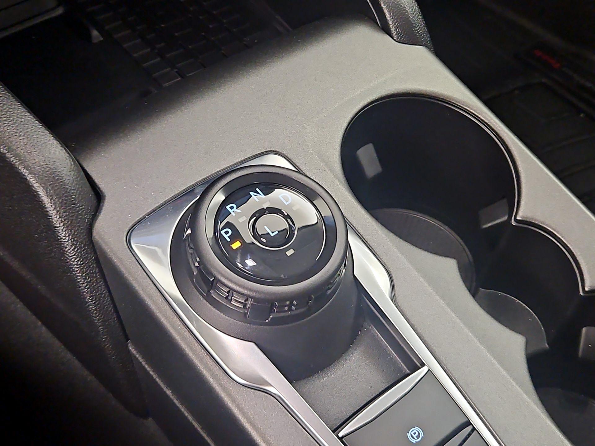 Thumbnail: 2025 Ford Bronco Sport - 18