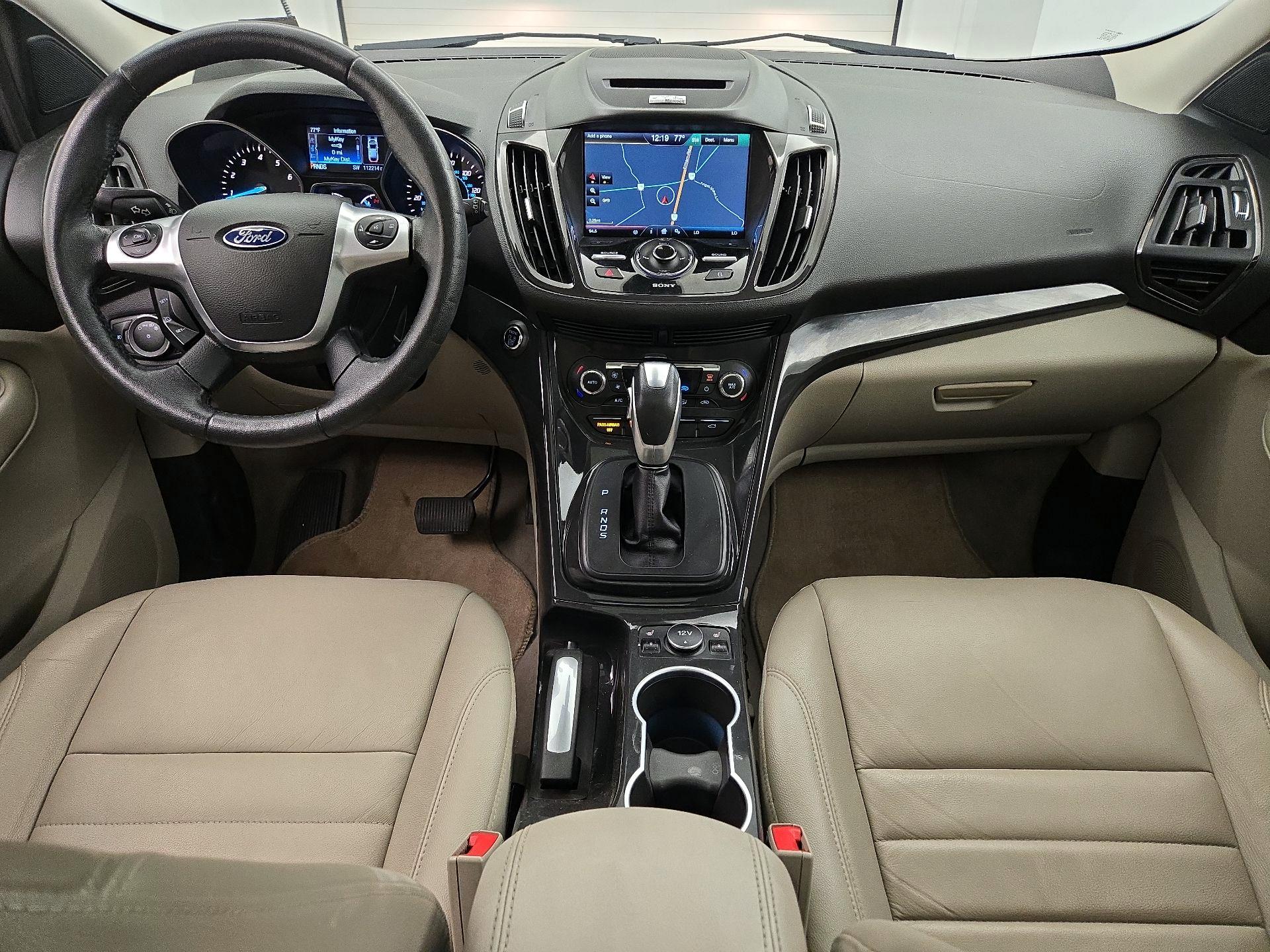 Thumbnail: 2015 Ford Escape - 9