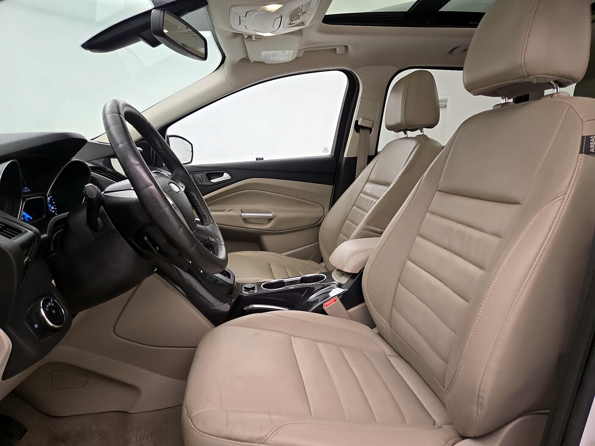 Thumbnail: 2015 Ford Escape - 11