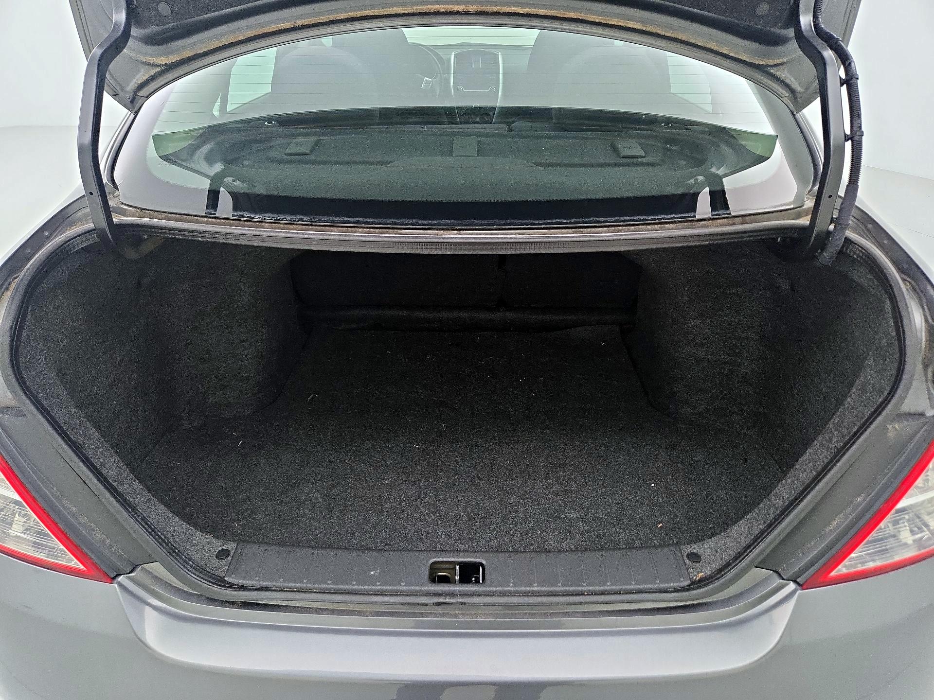 Thumbnail: 2018 Nissan Versa - 20