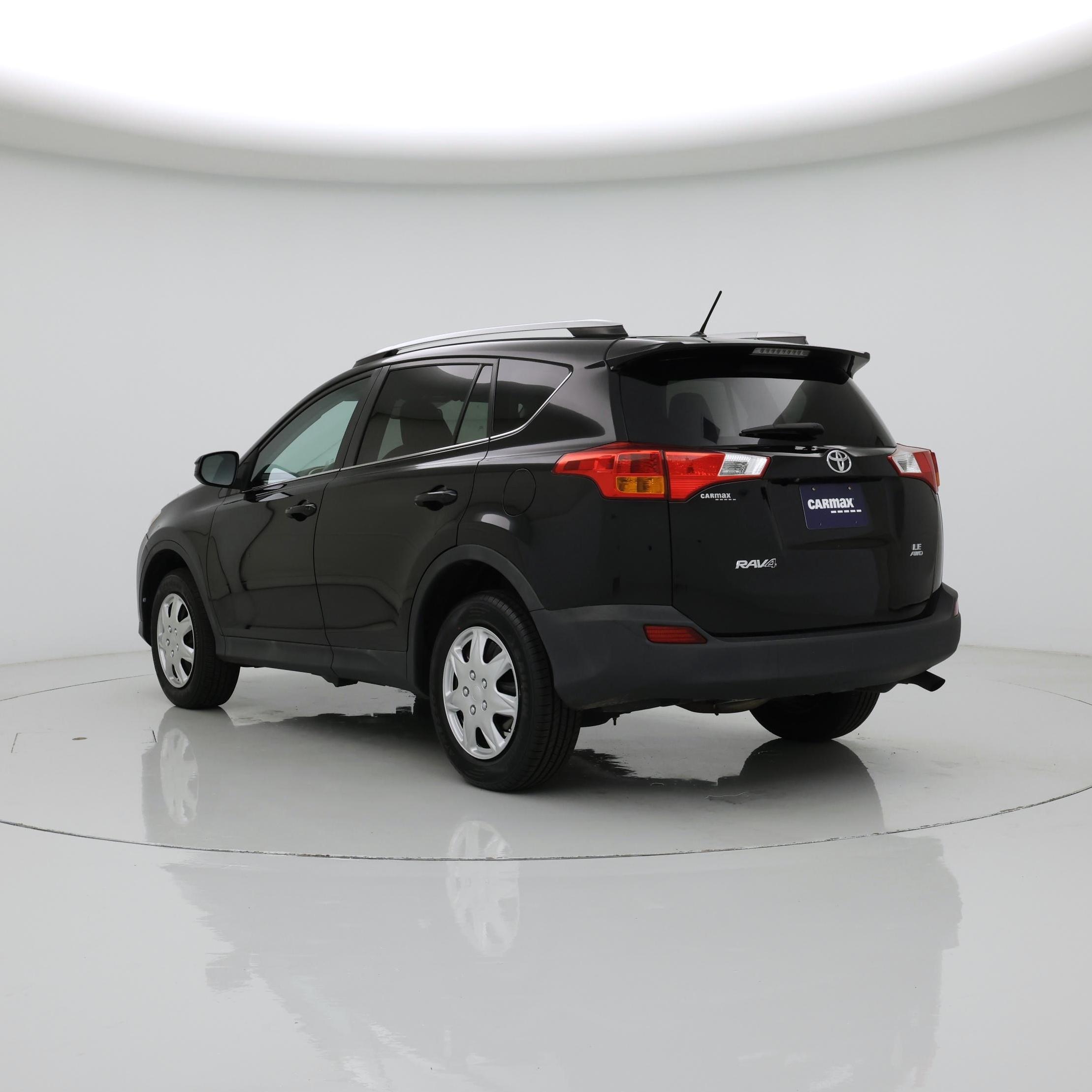 Thumbnail: 2015 Toyota RAV4 - 2