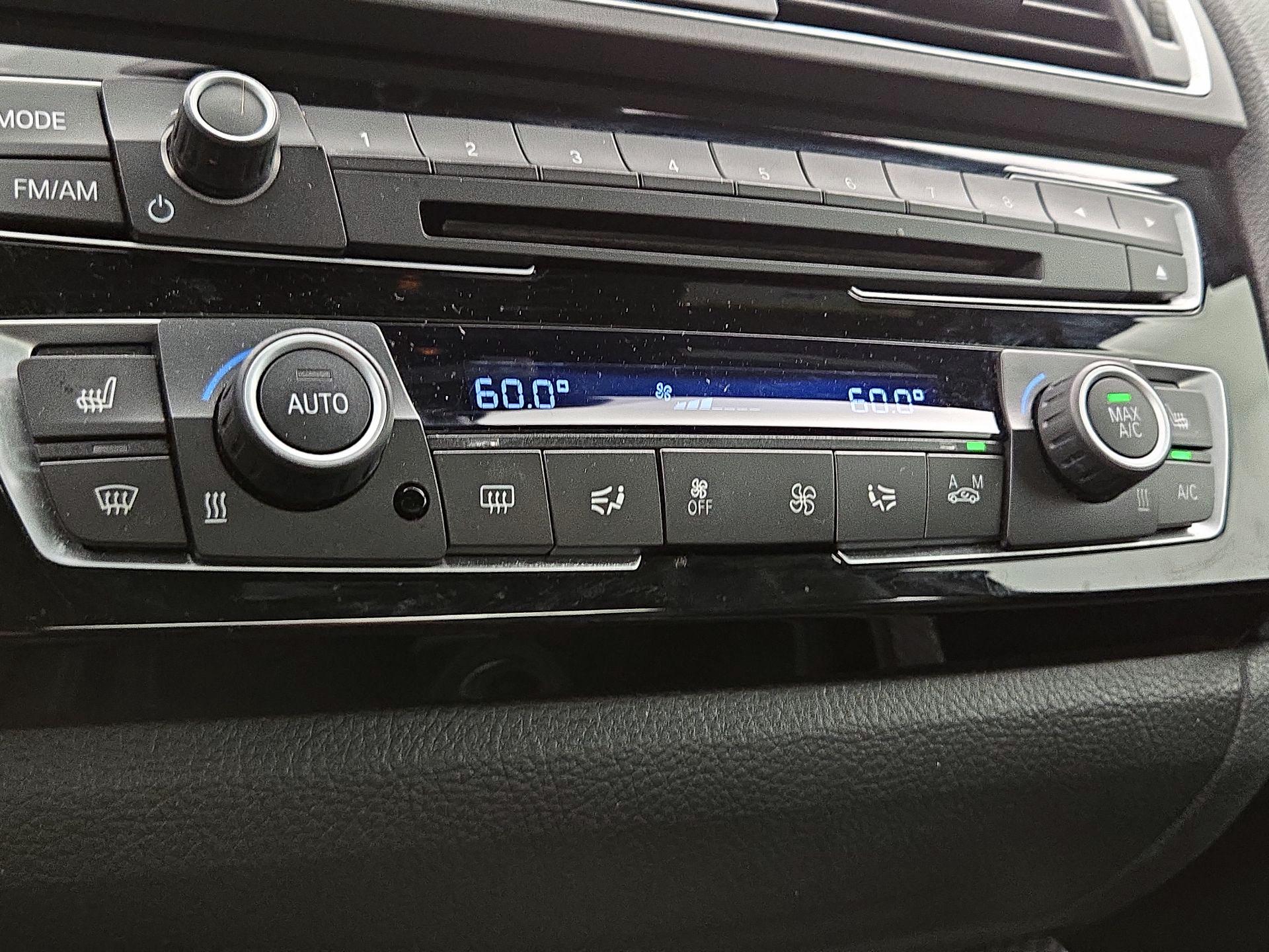 Thumbnail: 2017 BMW M2 - 17