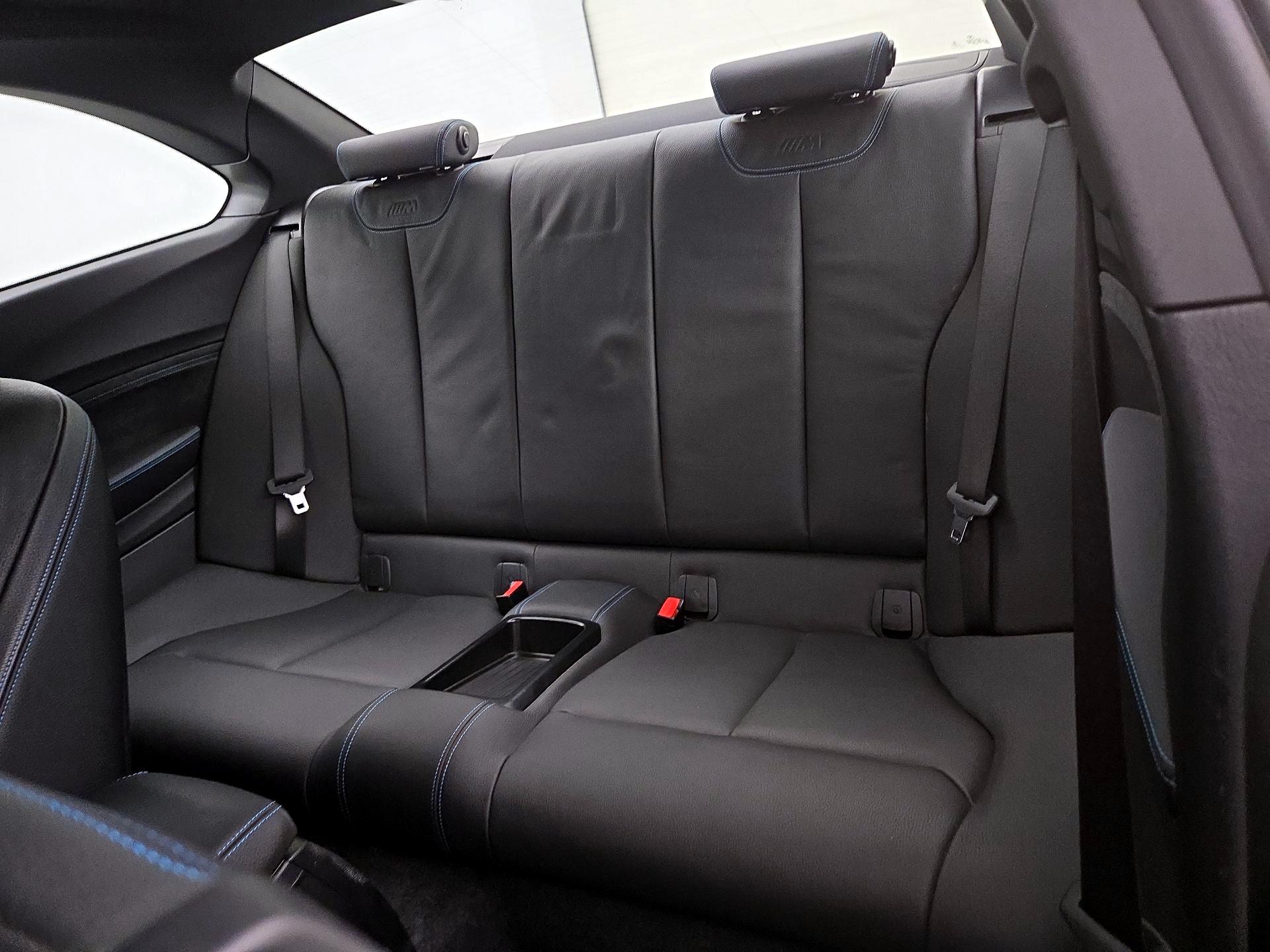 Thumbnail: 2017 BMW M2 - 20