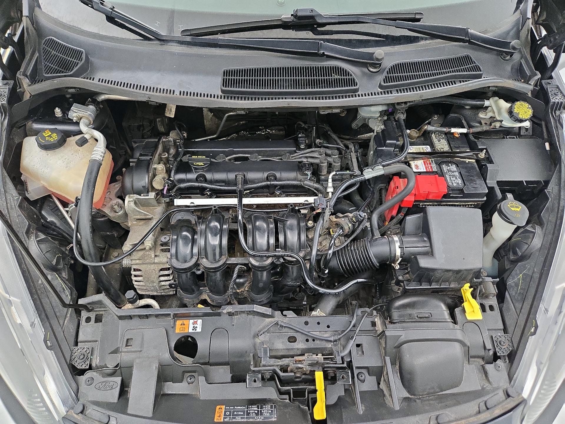Thumbnail: 2015 Ford Fiesta - 20