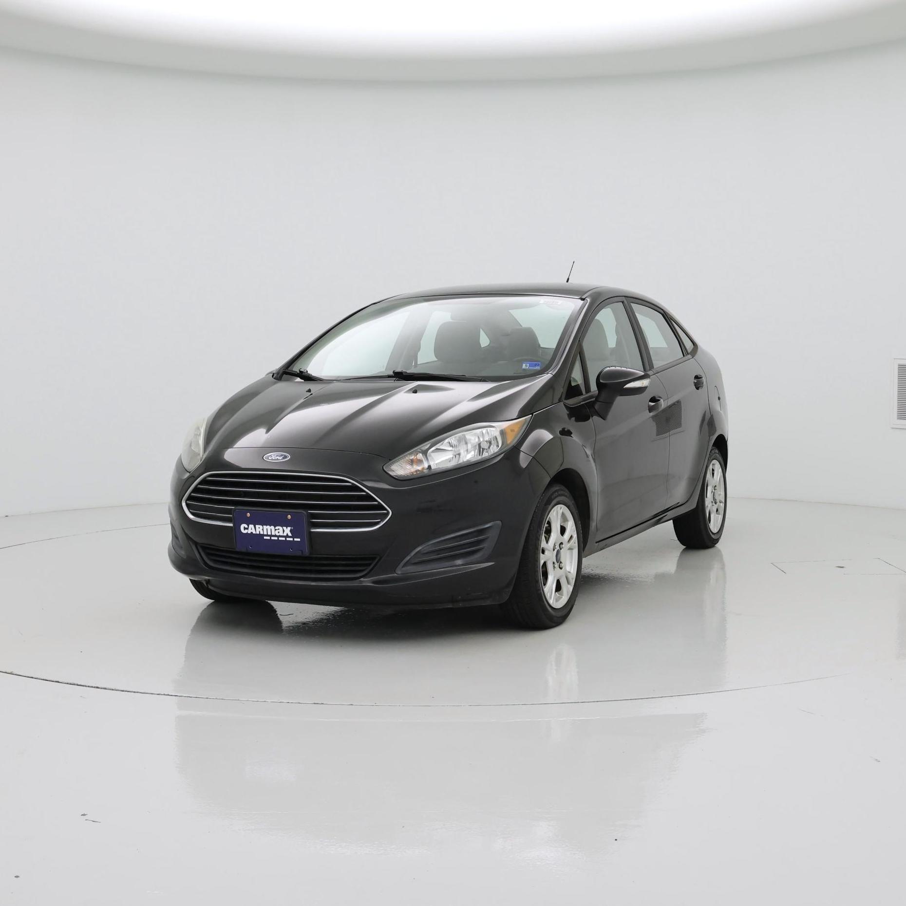 Thumbnail: 2015 Ford Fiesta - 4