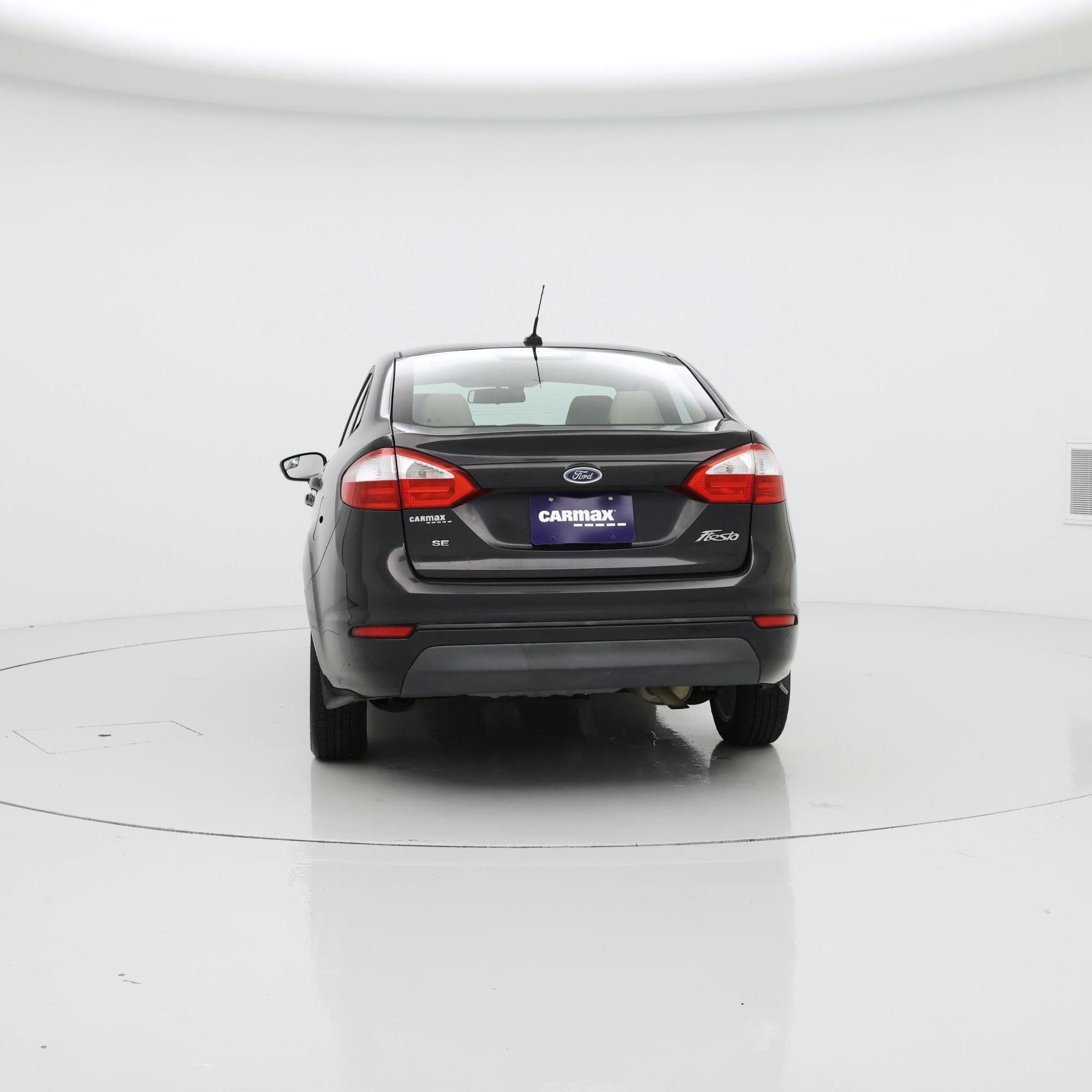 Thumbnail: 2015 Ford Fiesta - 6