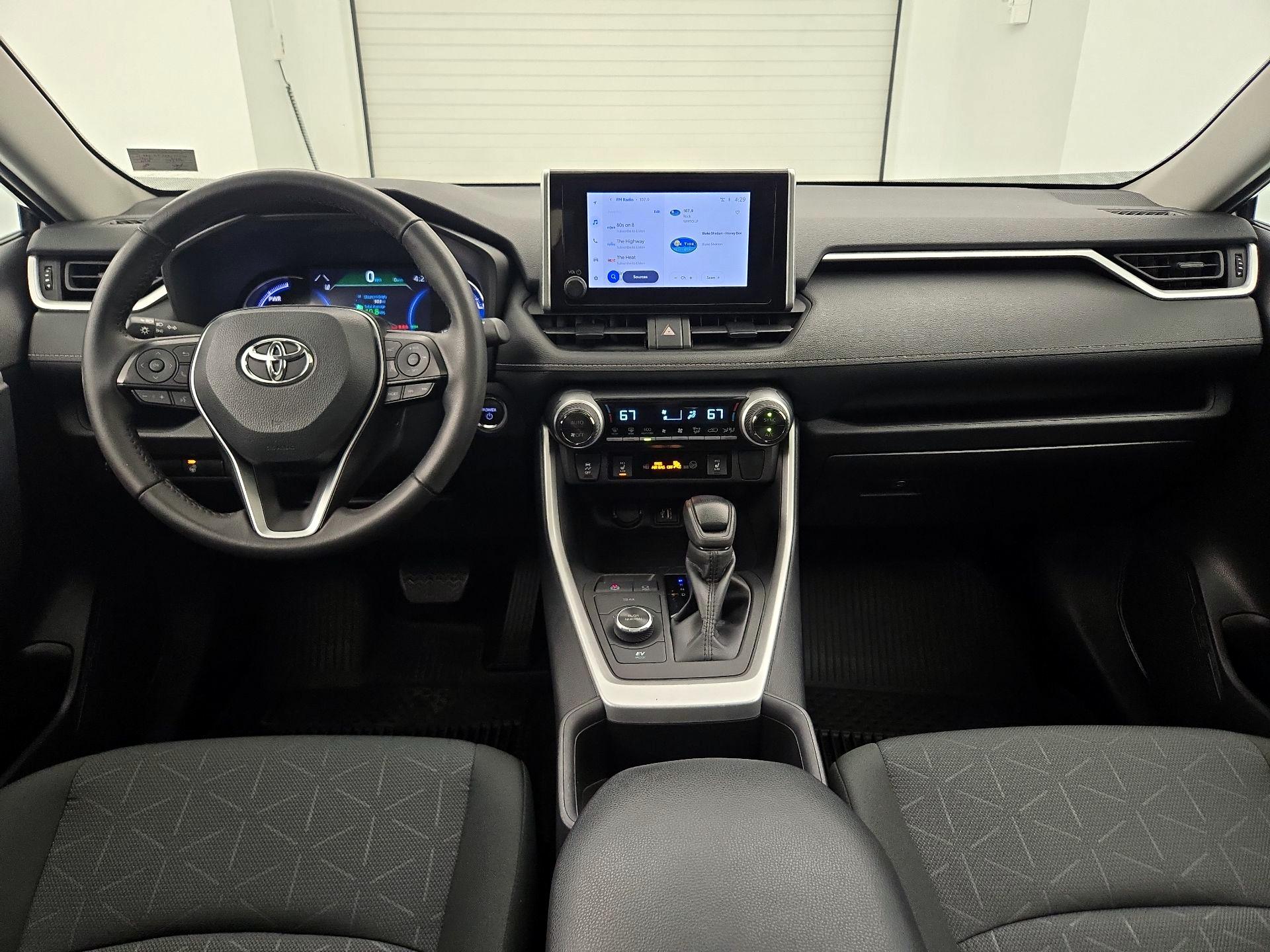 Thumbnail: 2024 Toyota RAV4 - 9