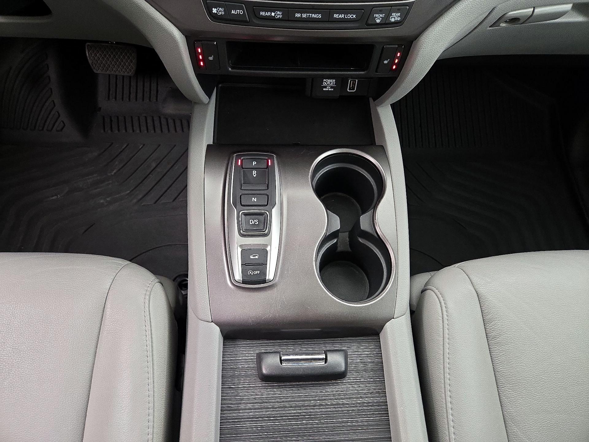 Thumbnail: 2021 Honda Pilot - 17