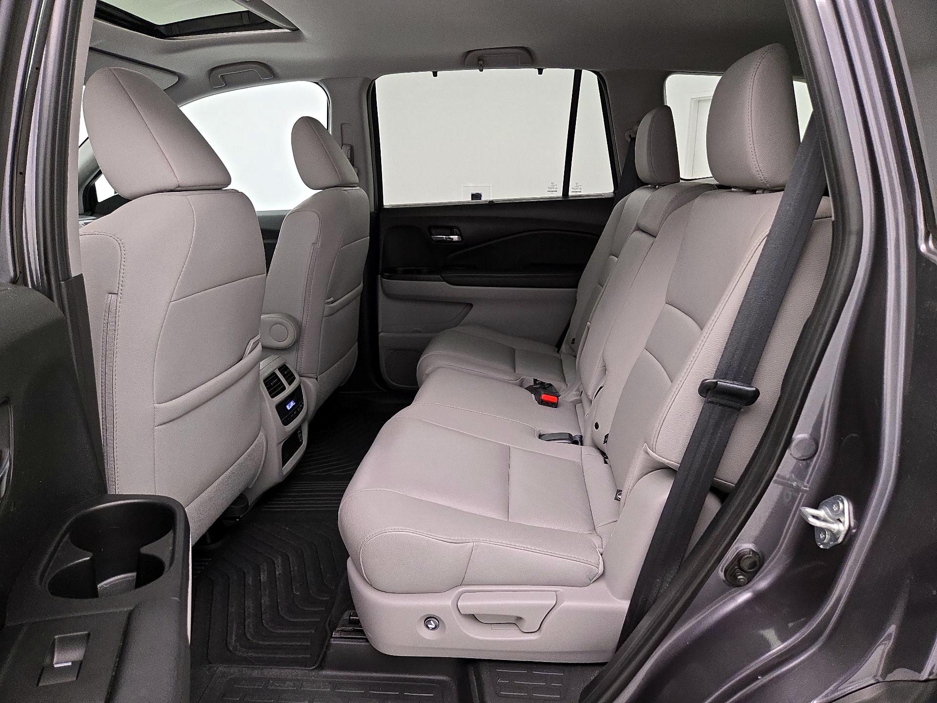 Thumbnail: 2021 Honda Pilot - 20