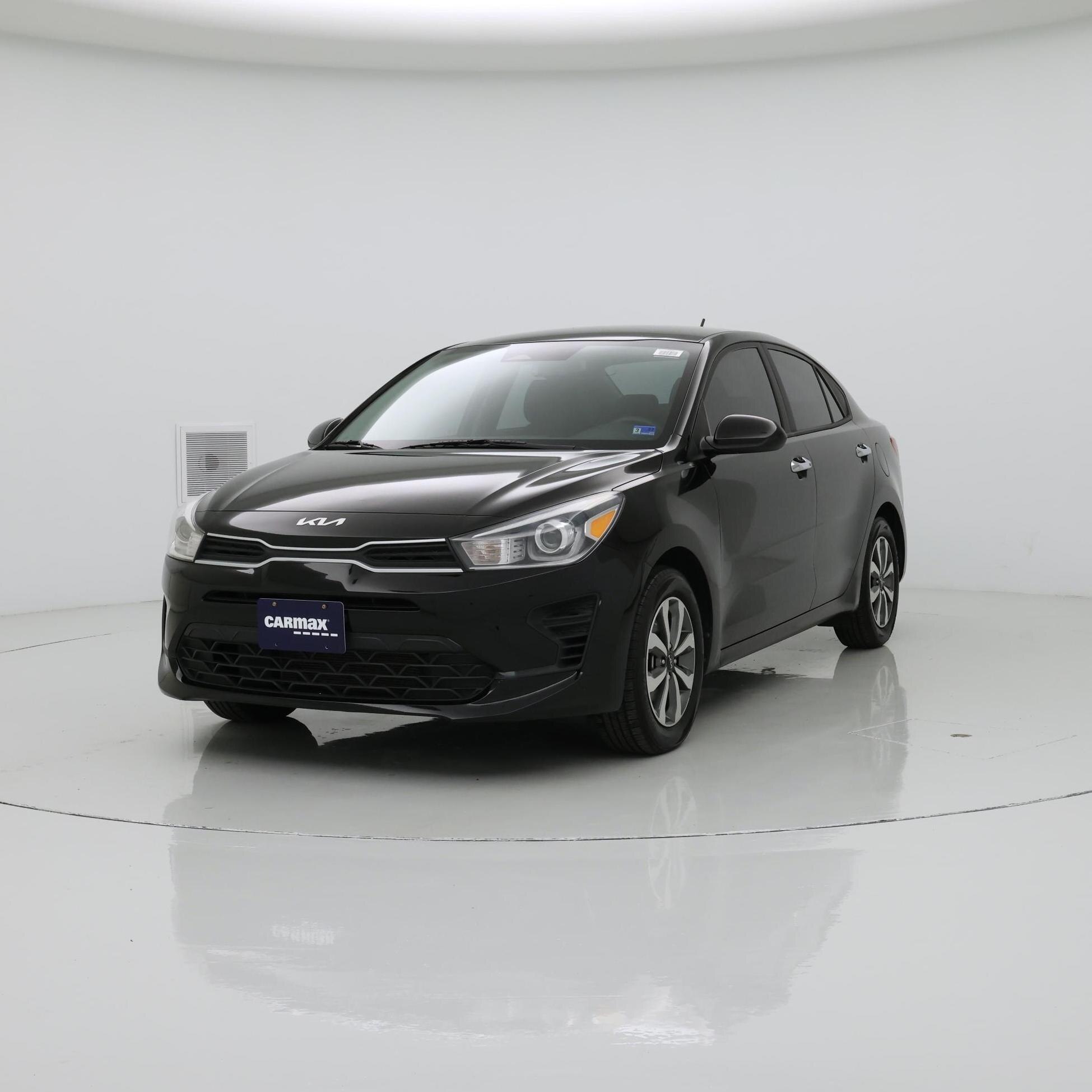 Thumbnail: 2022 Kia Rio - 4