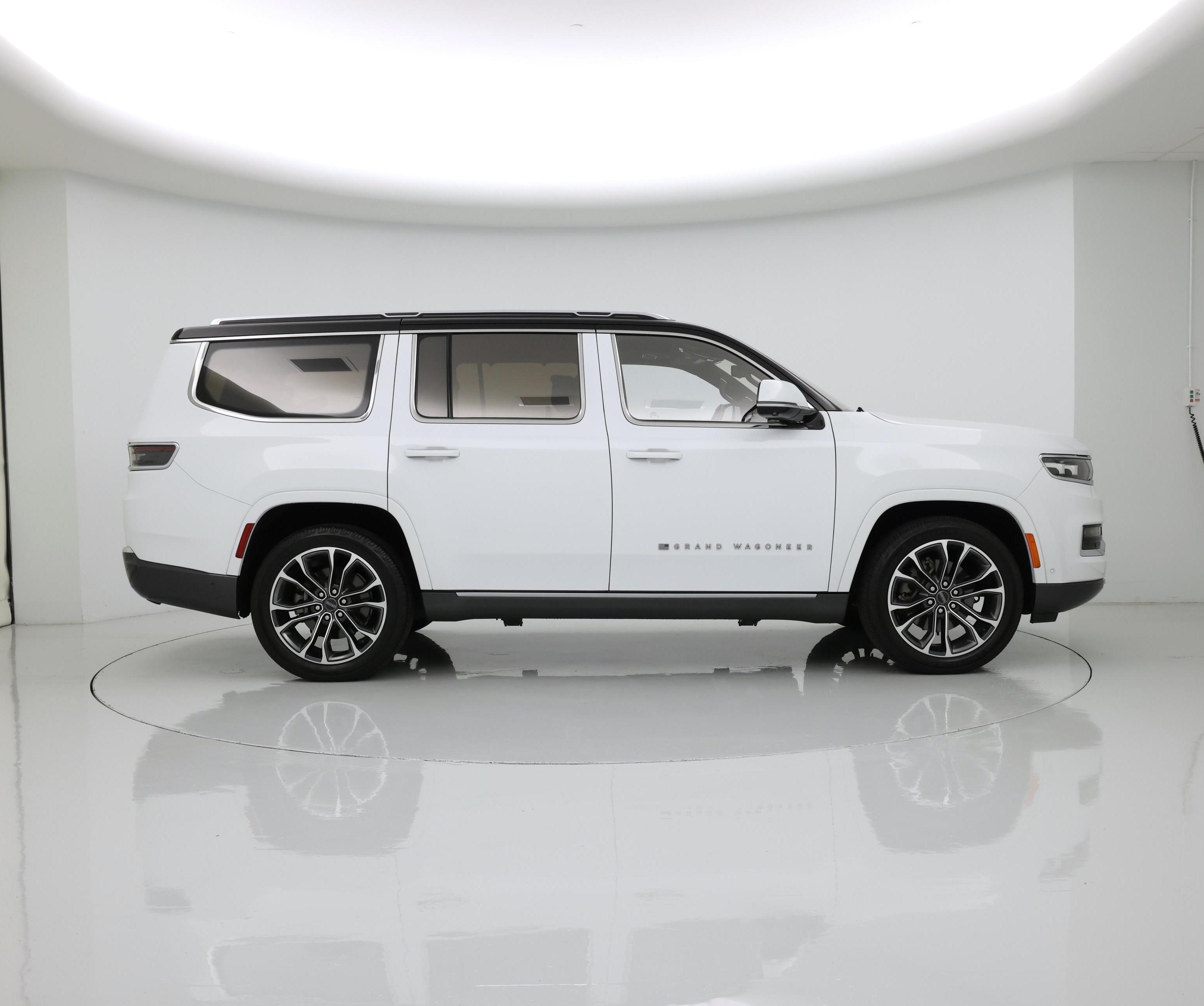 Thumbnail: 2022 Jeep Grand Wagoneer - 7