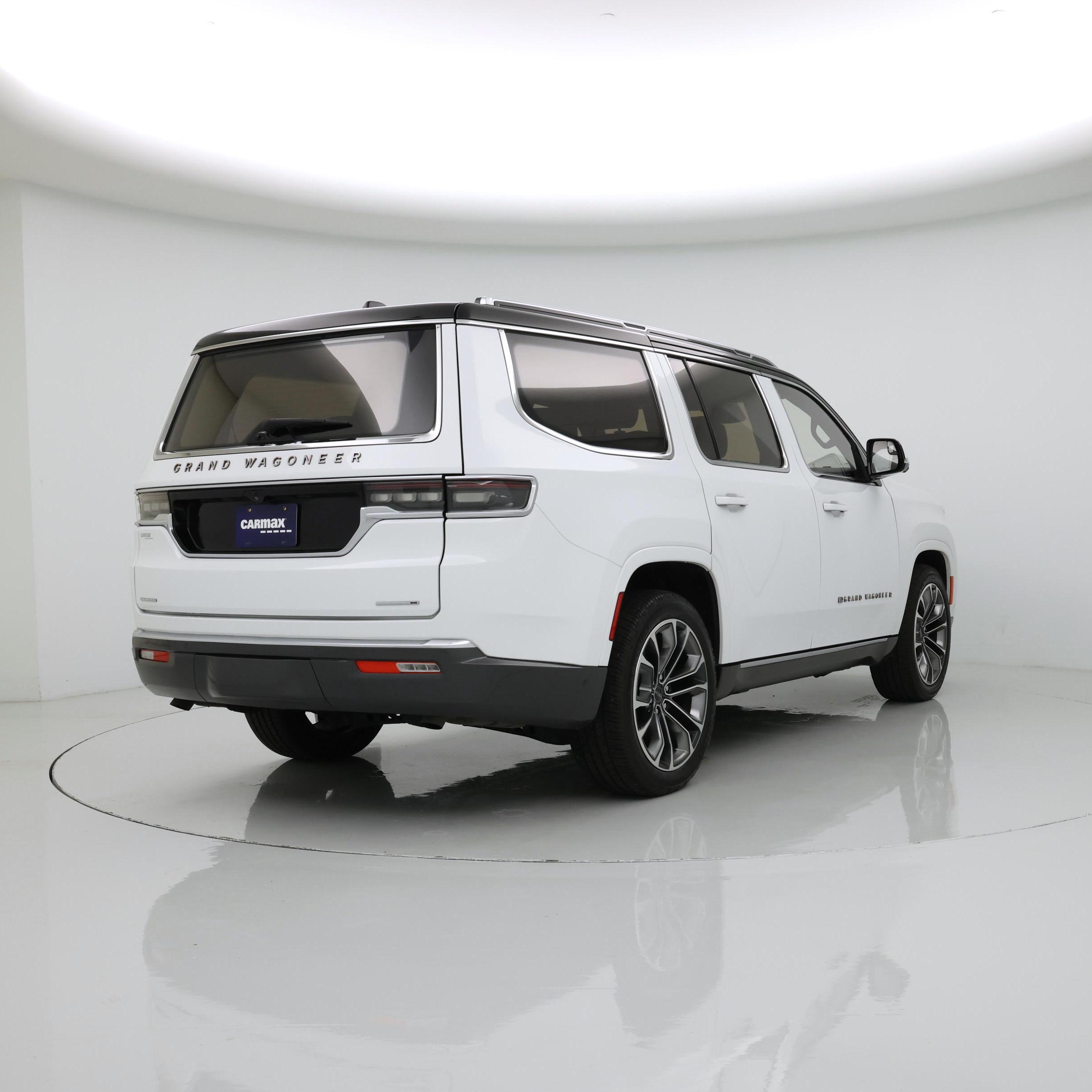 Thumbnail: 2022 Jeep Grand Wagoneer - 8