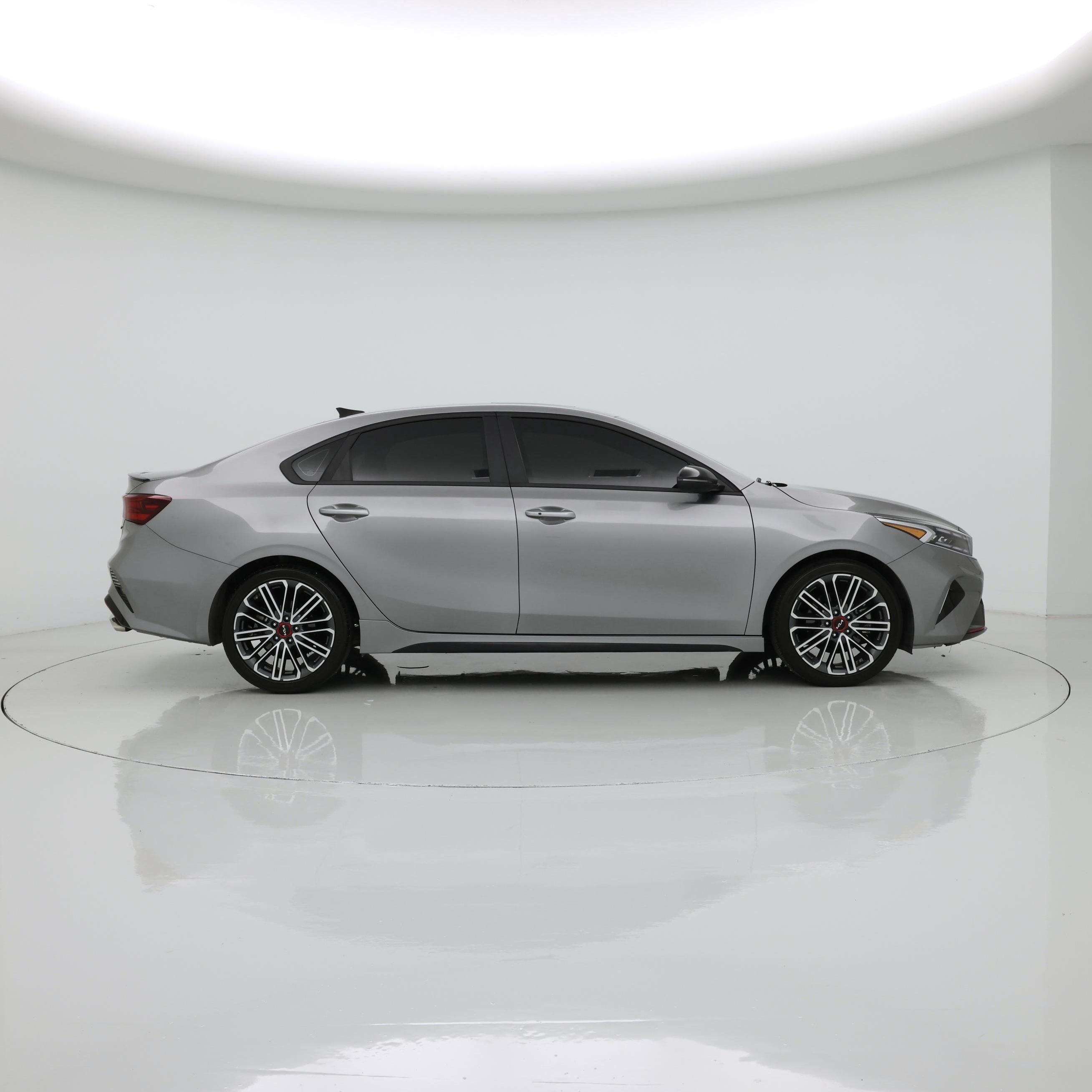 Thumbnail: 2023 Kia Forte - 7