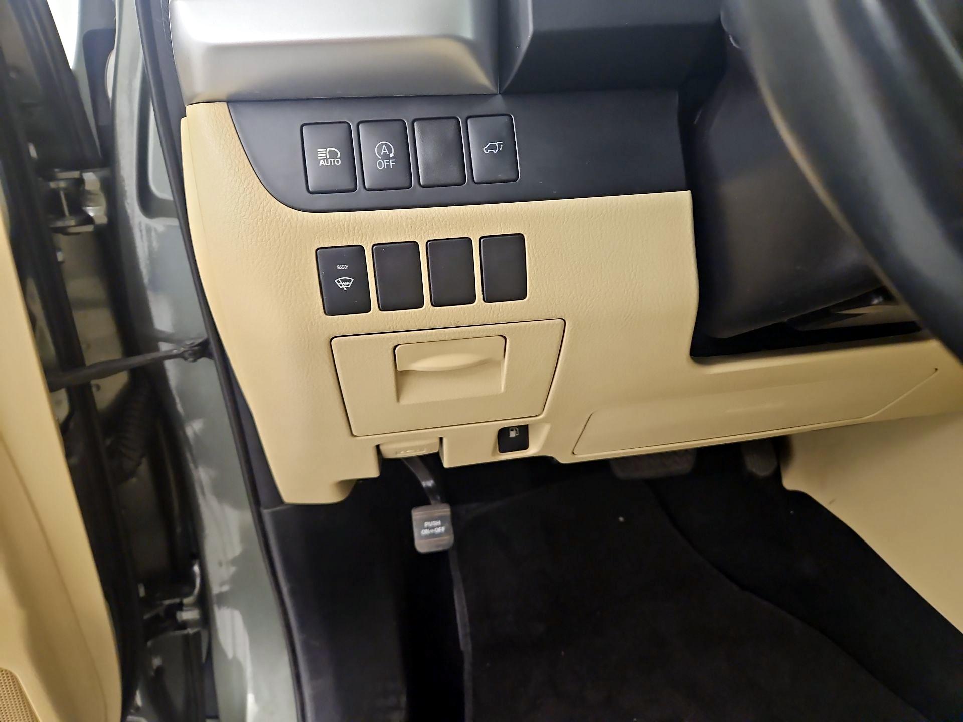 Thumbnail: 2017 Toyota Highlander - 13