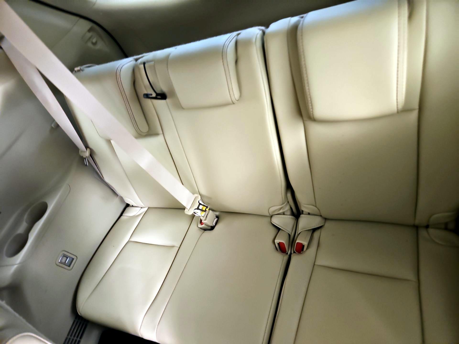 Thumbnail: 2017 Toyota Highlander - 19