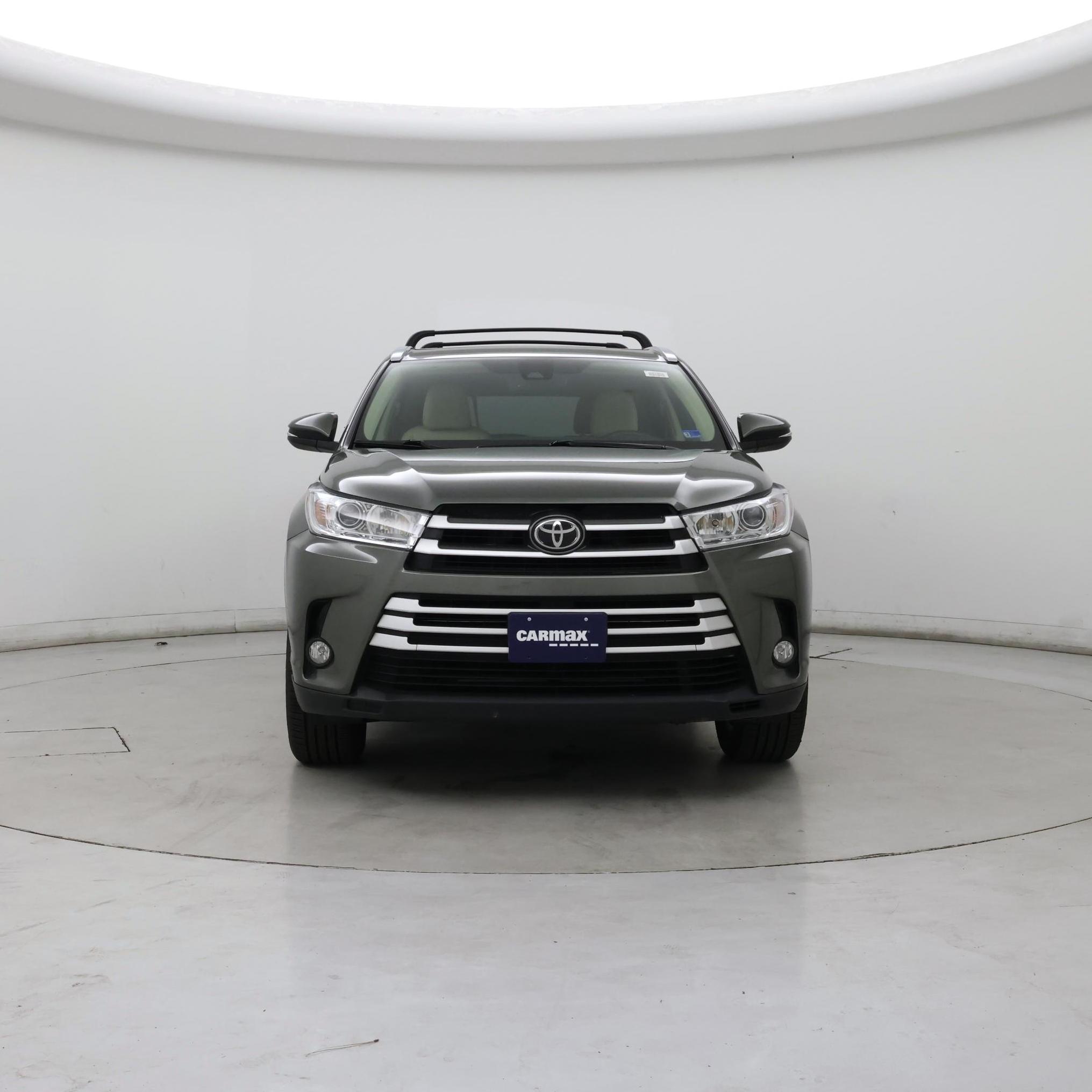 Thumbnail: 2017 Toyota Highlander - 5