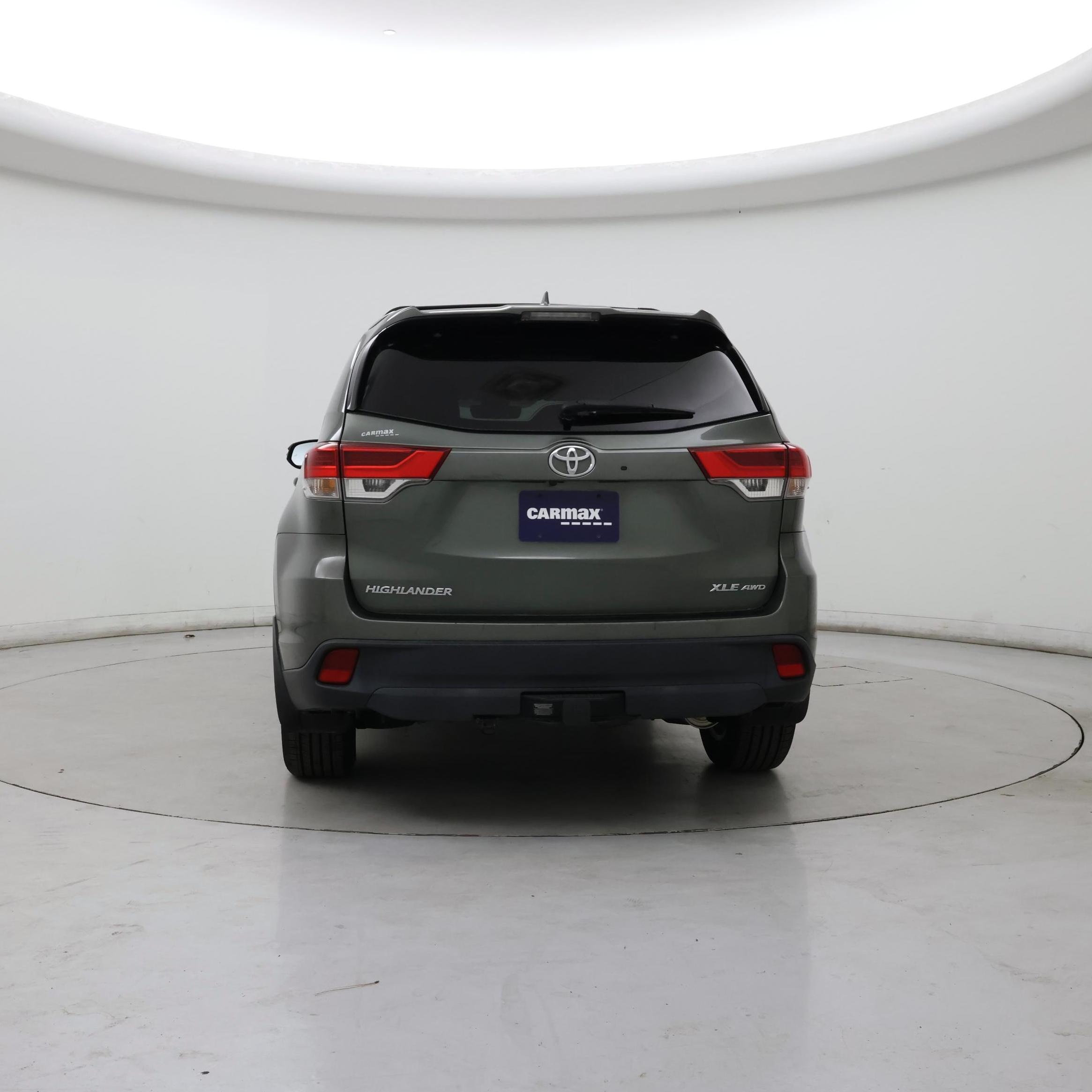 Thumbnail: 2017 Toyota Highlander - 6