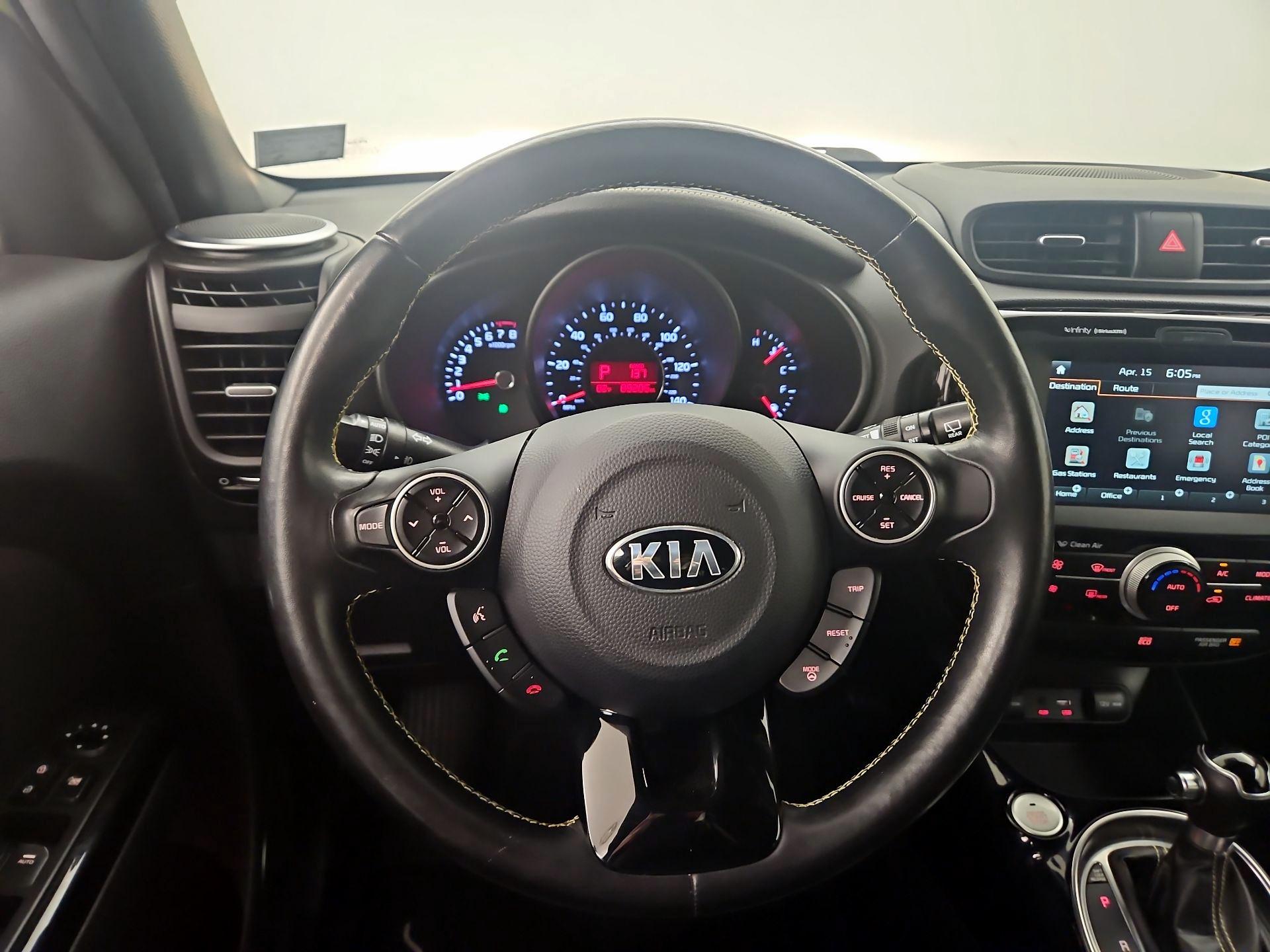 Thumbnail: 2015 Kia Soul - 10