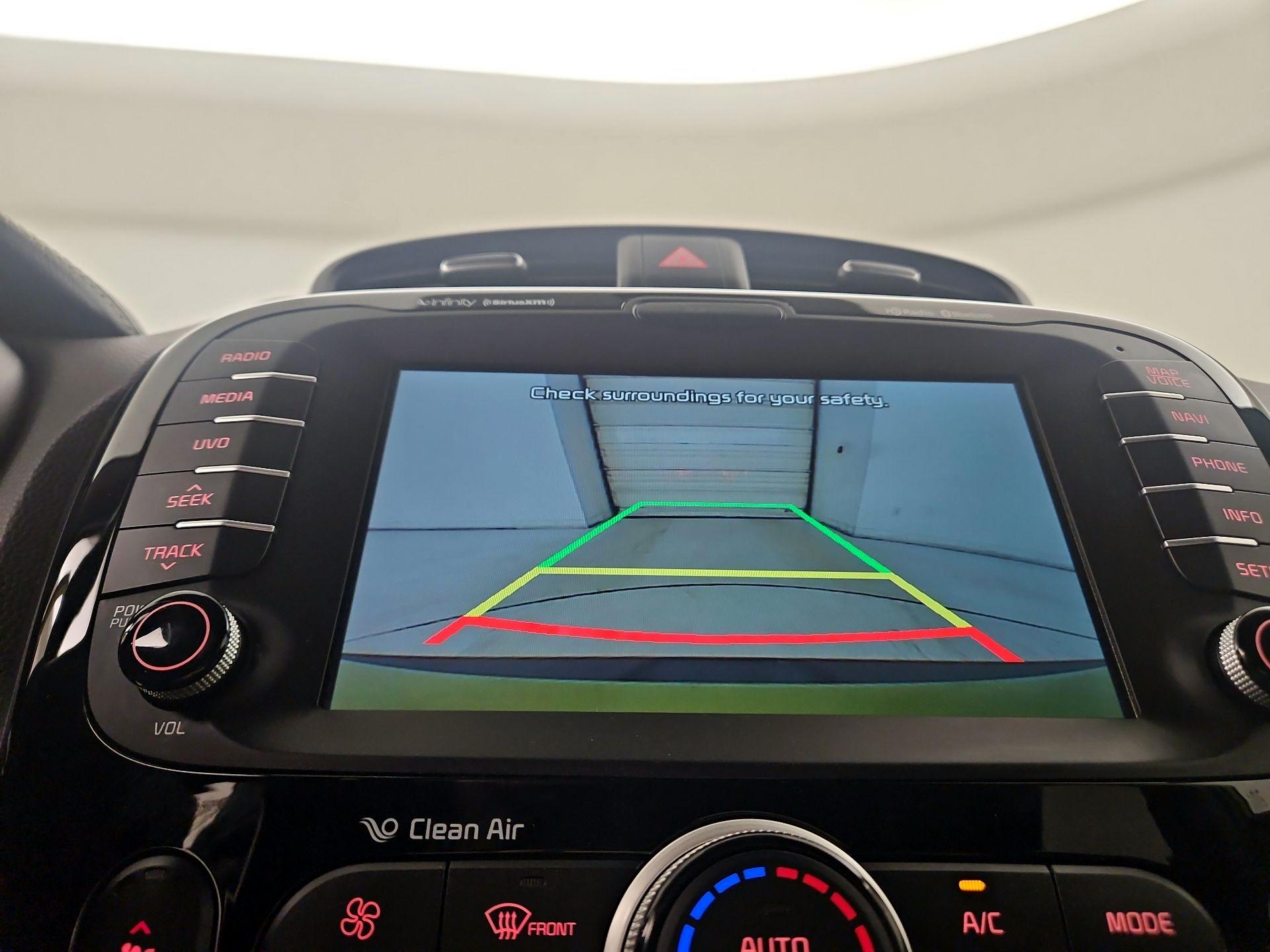 Thumbnail: 2015 Kia Soul - 15