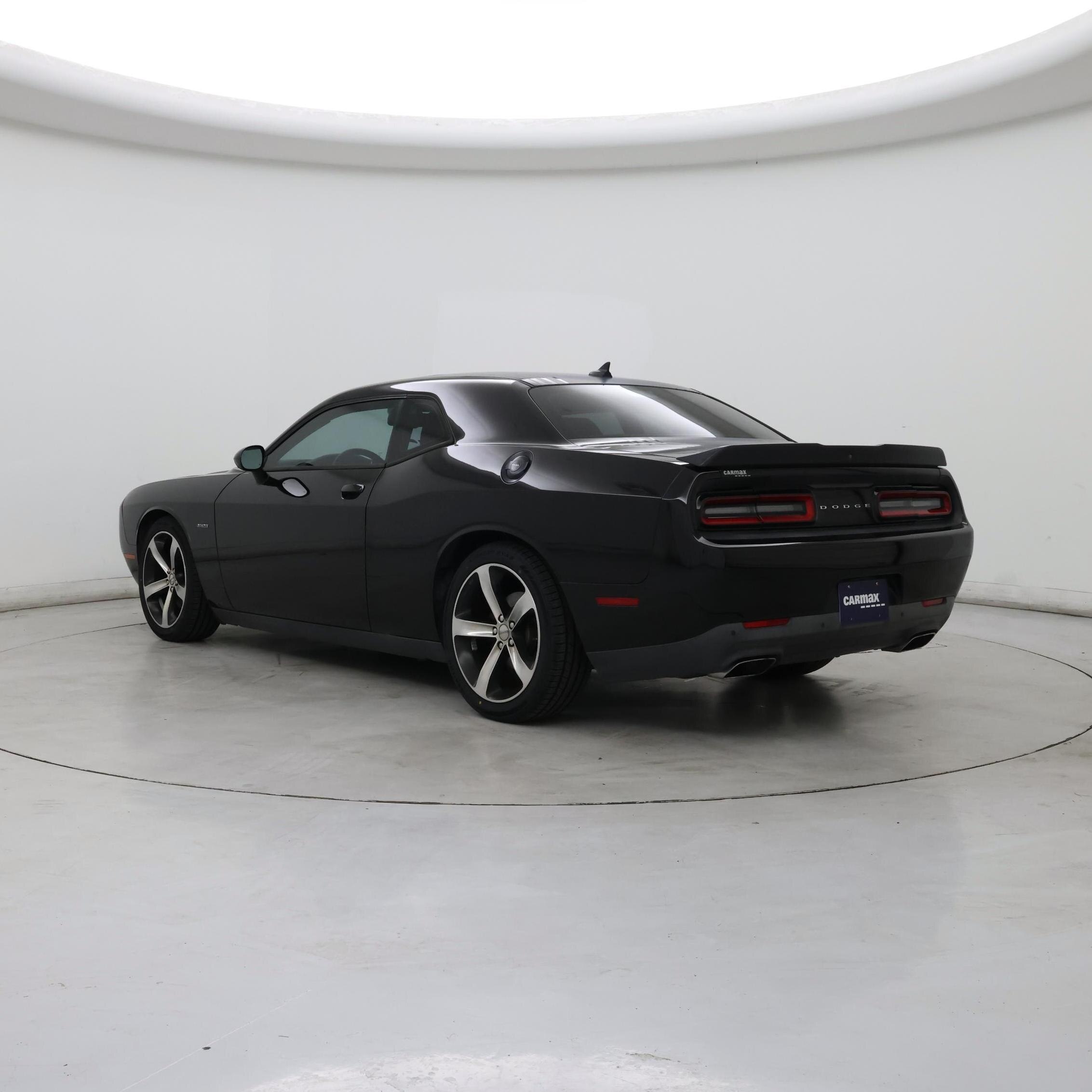 Thumbnail: 2015 Dodge Challenger - 2