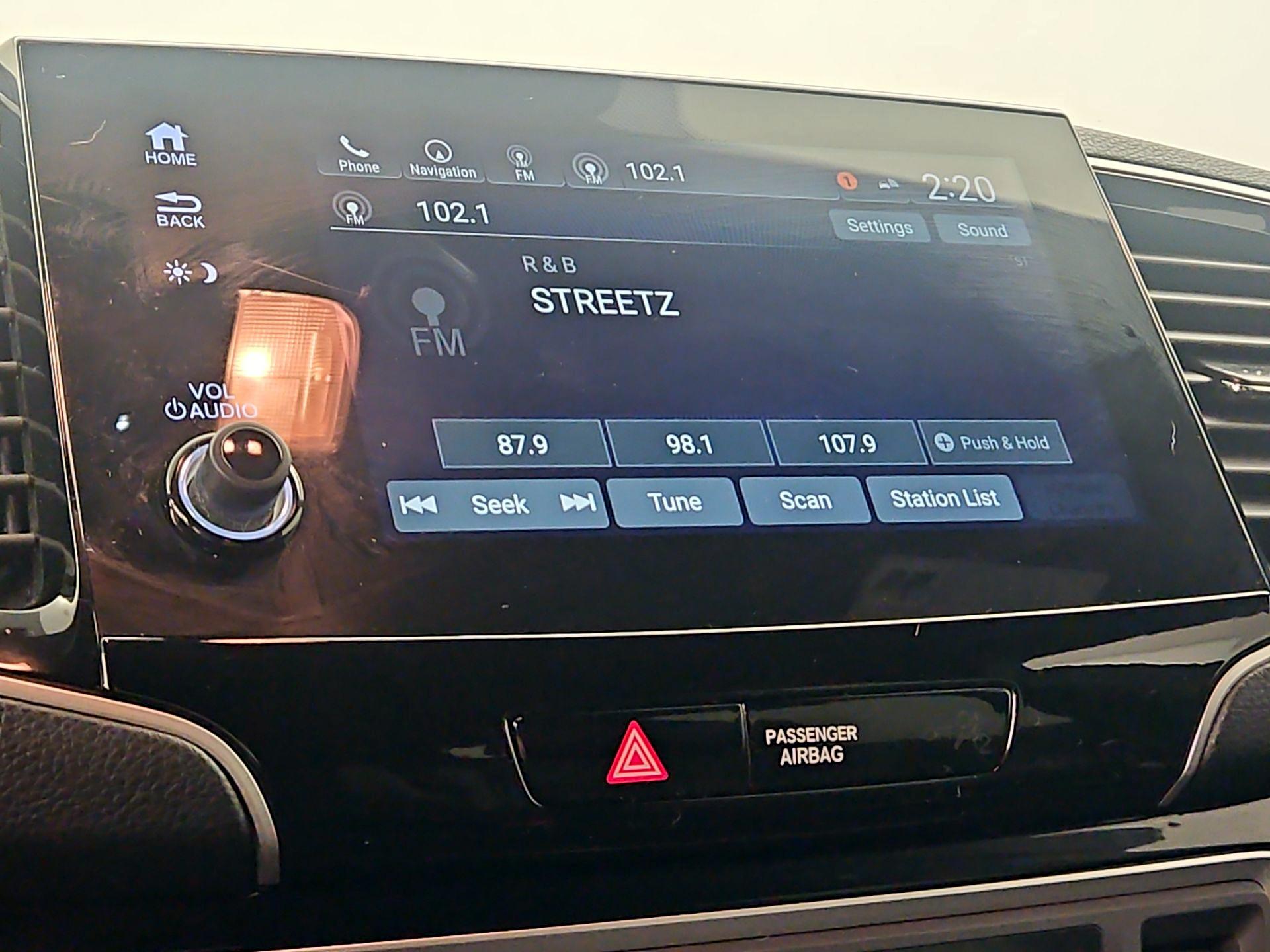 Thumbnail: 2019 Honda Passport - 16