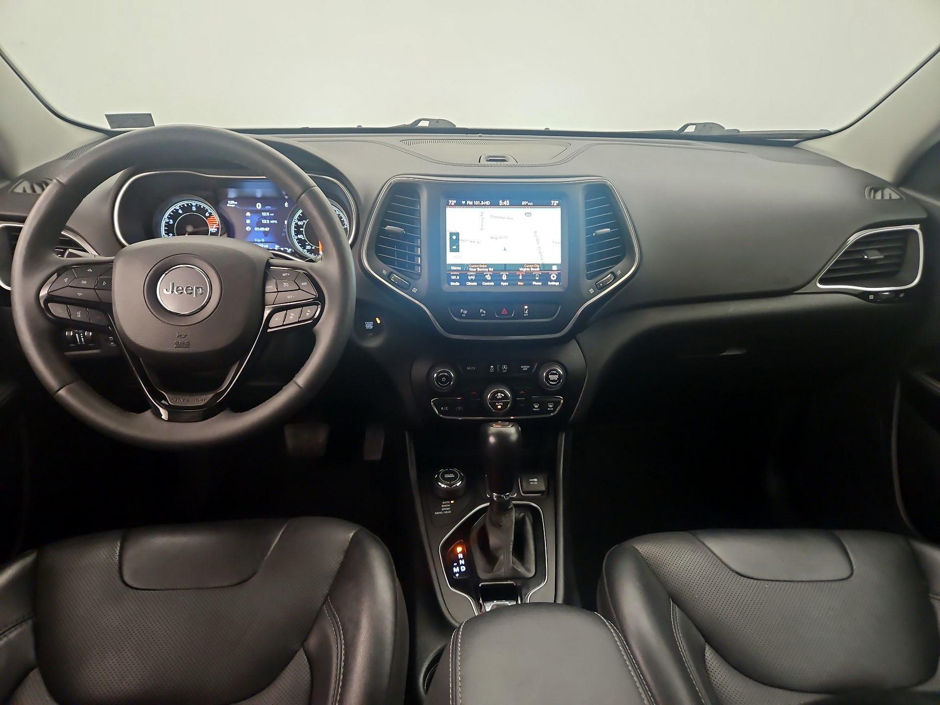 Thumbnail: 2023 Jeep Cherokee - 9