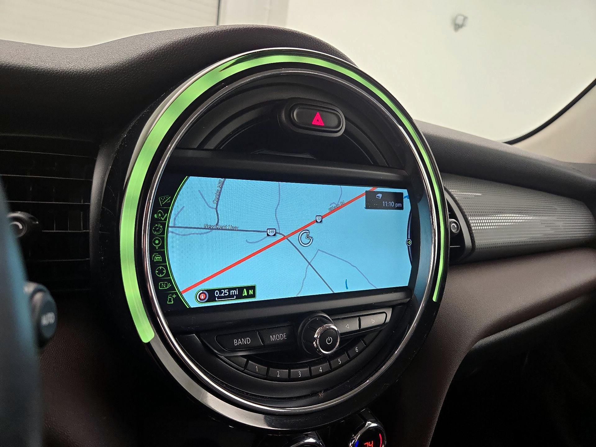 Thumbnail: 2017 MINI Cooper Hardtop - 14