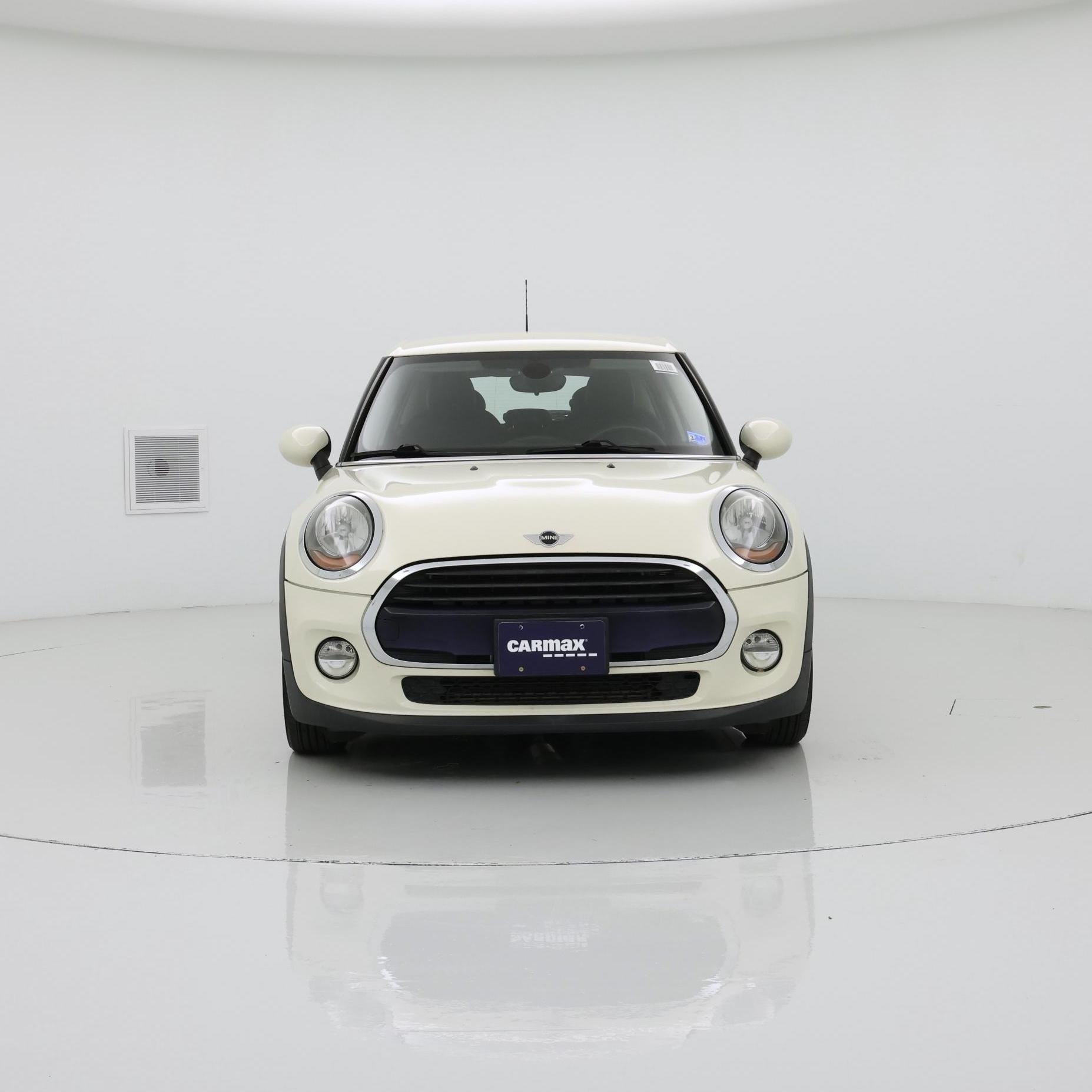 Thumbnail: 2017 MINI Cooper Hardtop - 5