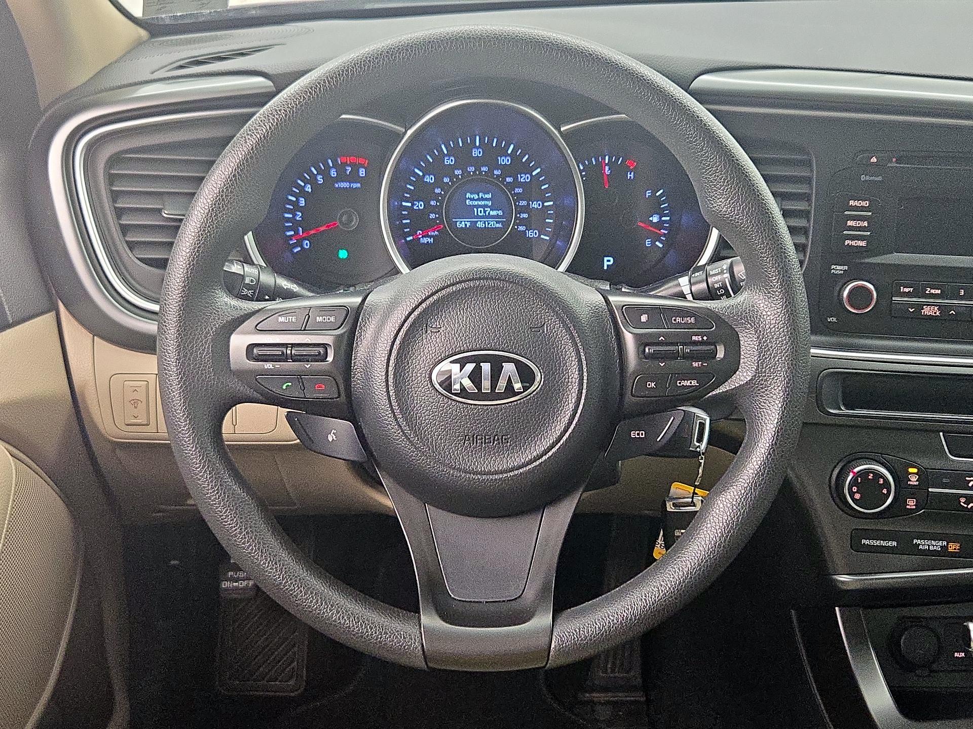 Thumbnail: 2015 Kia Optima - 10