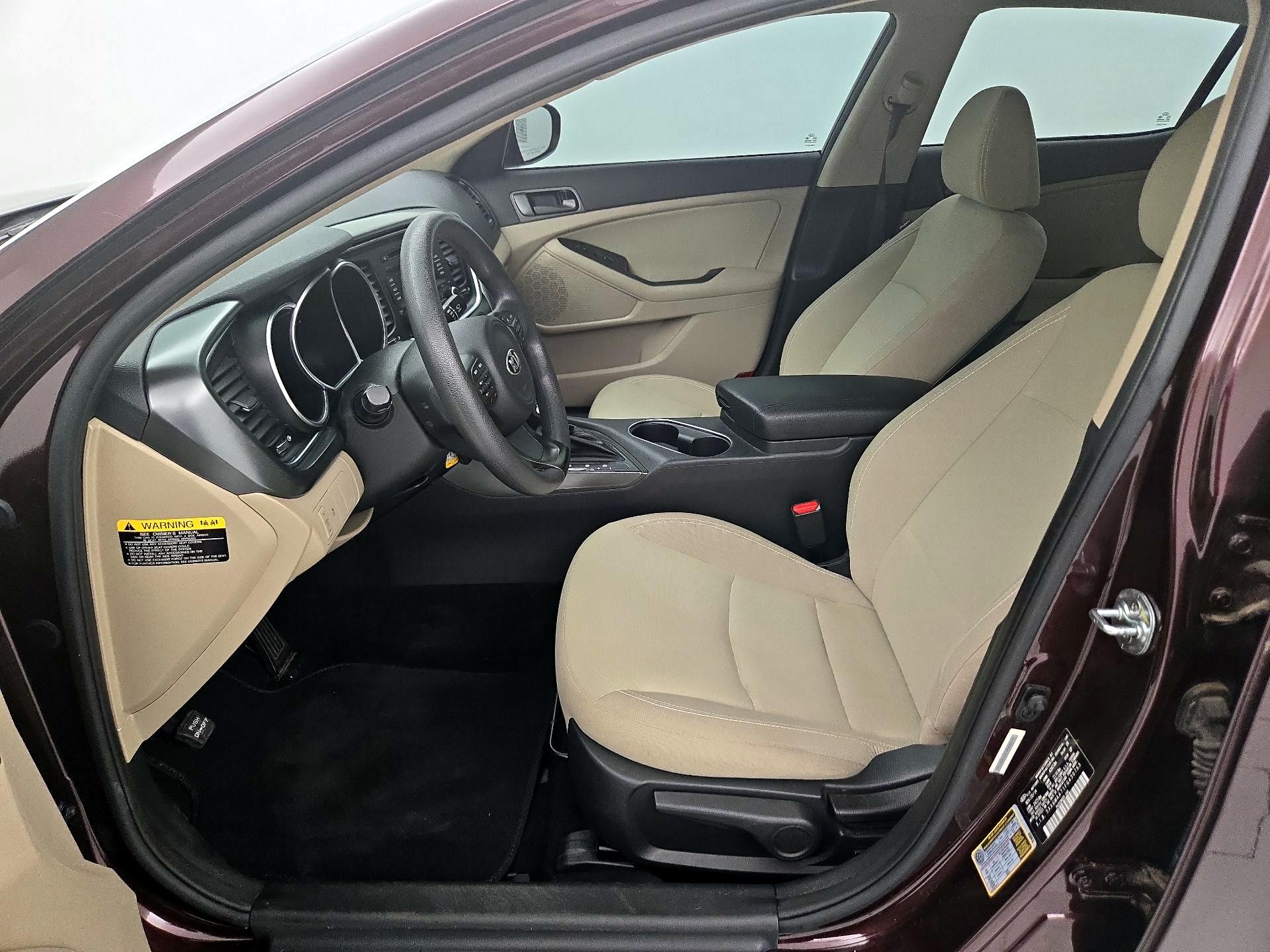 Thumbnail: 2015 Kia Optima - 11