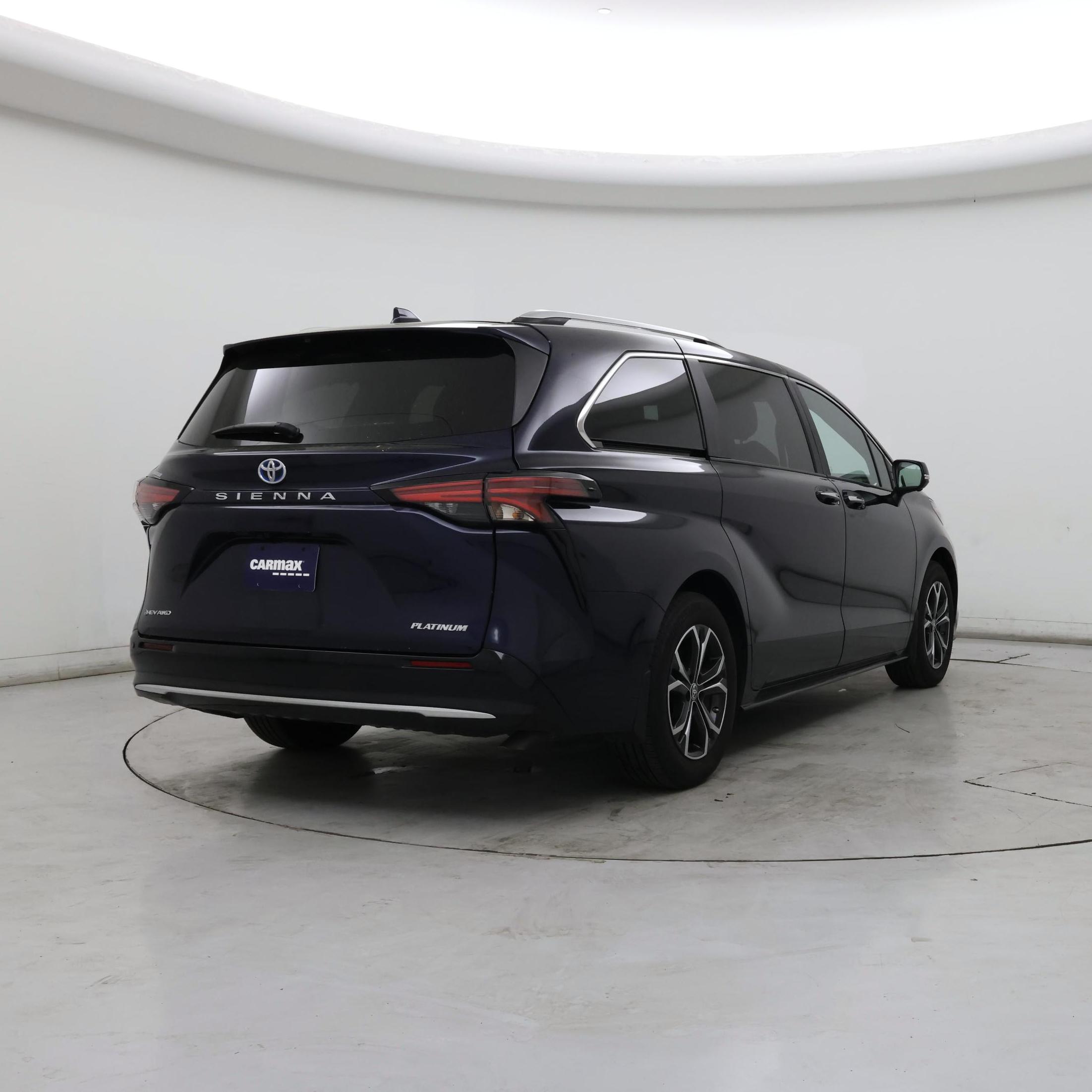 Thumbnail: 2025 Toyota Sienna - 8