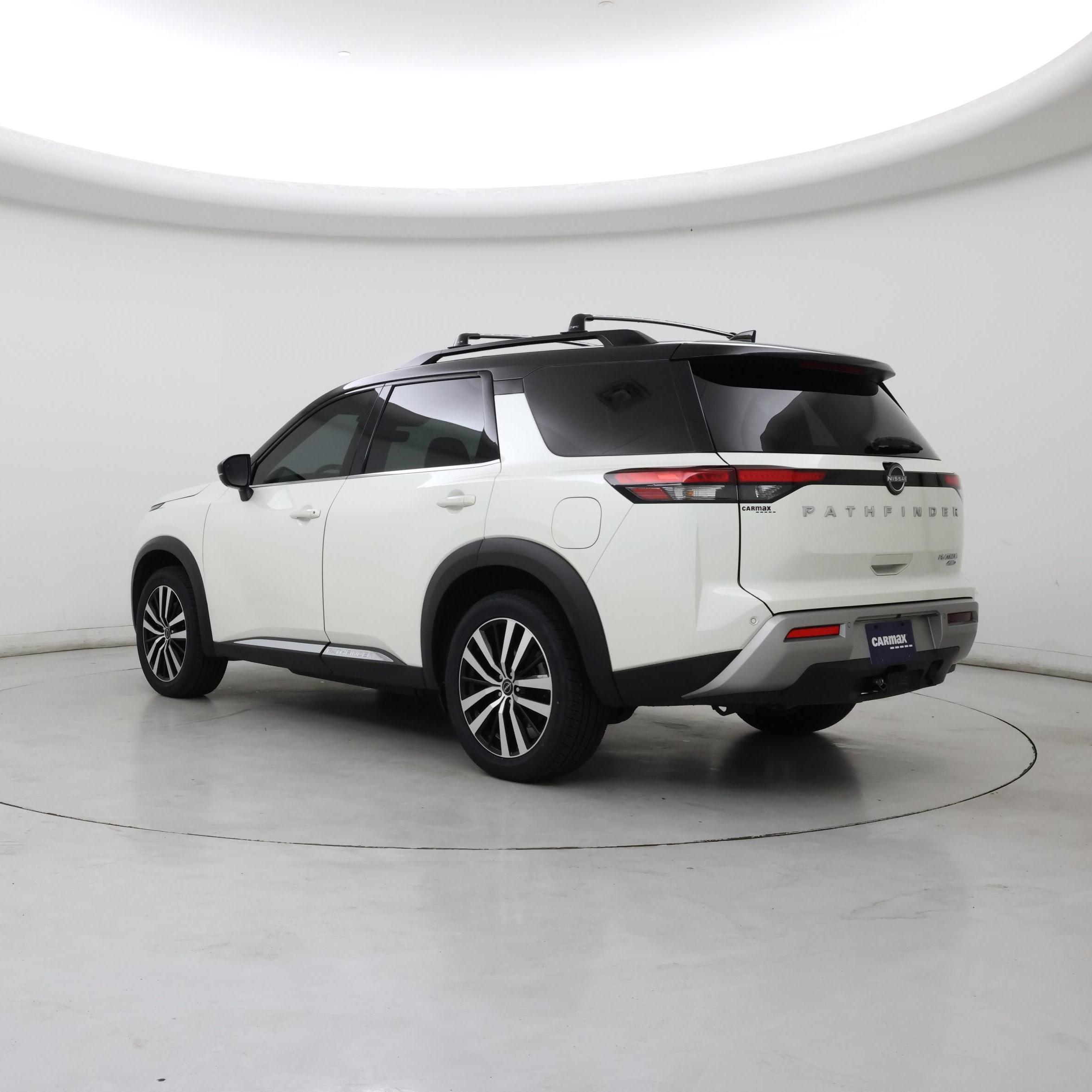 Thumbnail: 2023 Nissan Pathfinder - 2