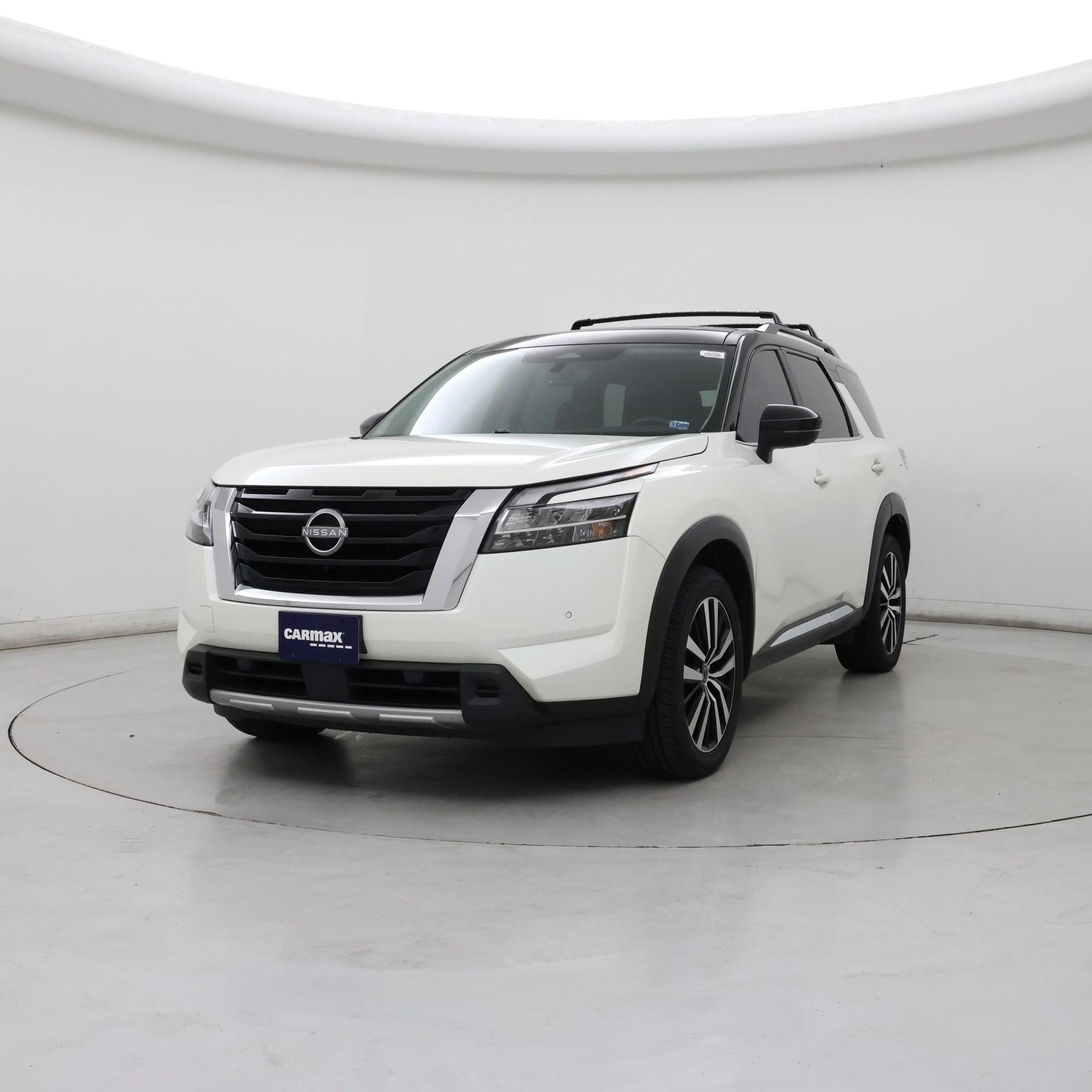Thumbnail: 2023 Nissan Pathfinder - 4