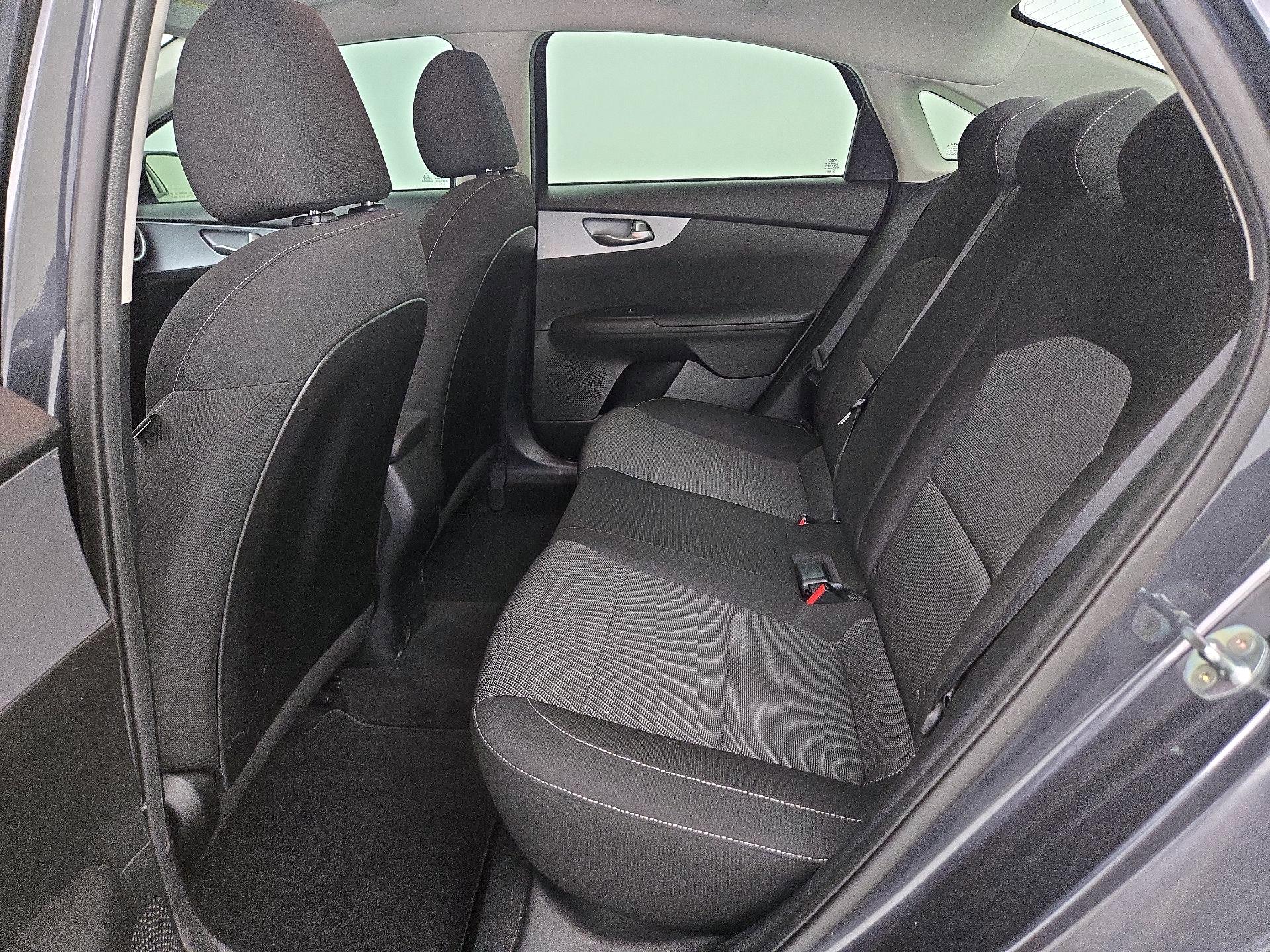 Thumbnail: 2023 Kia Forte - 19