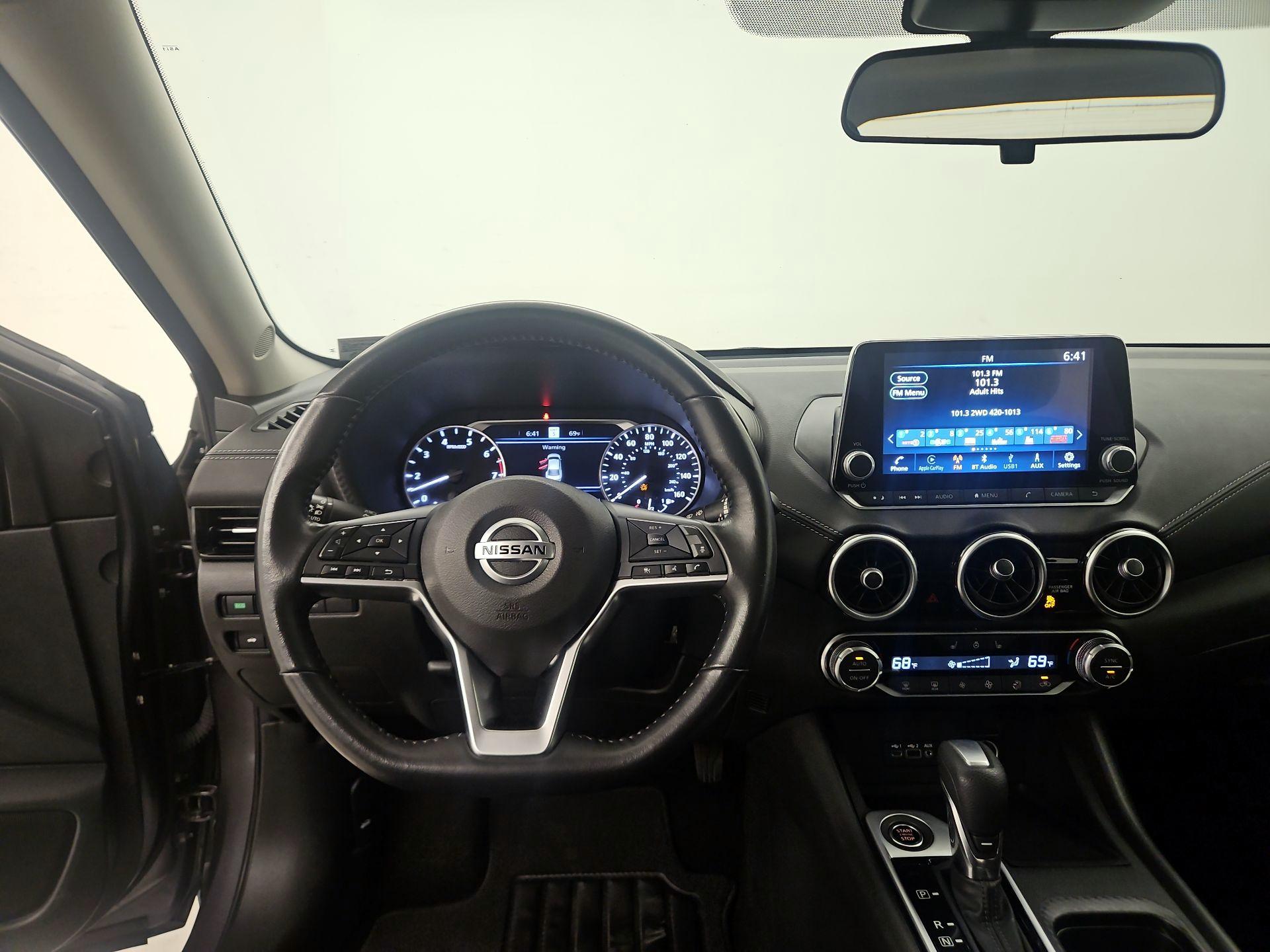 Thumbnail: 2023 Nissan Sentra - 10