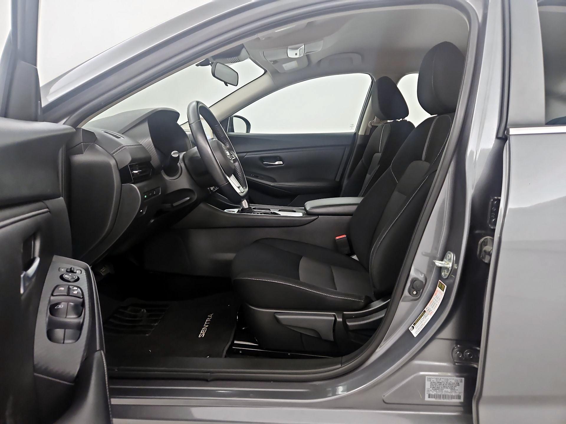 Thumbnail: 2023 Nissan Sentra - 11