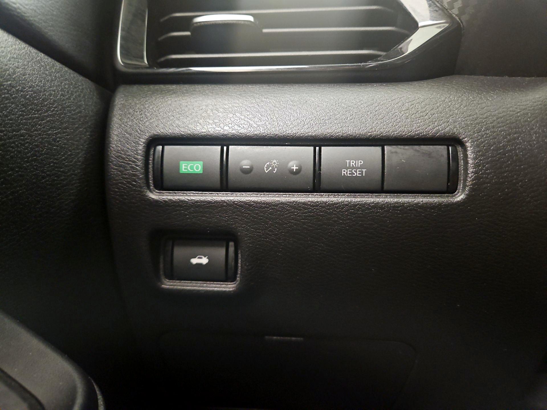 Thumbnail: 2023 Nissan Sentra - 13