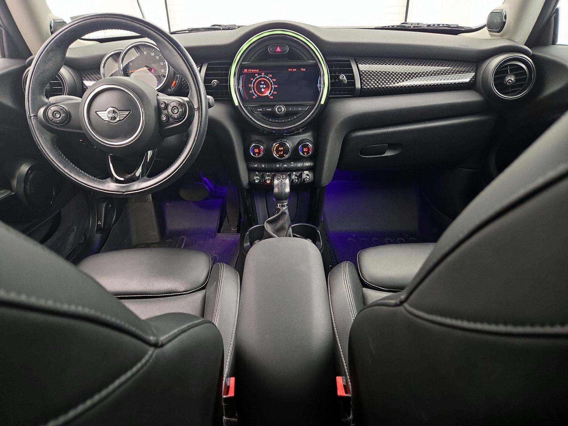 Thumbnail: 2018 MINI Cooper Hardtop - 9