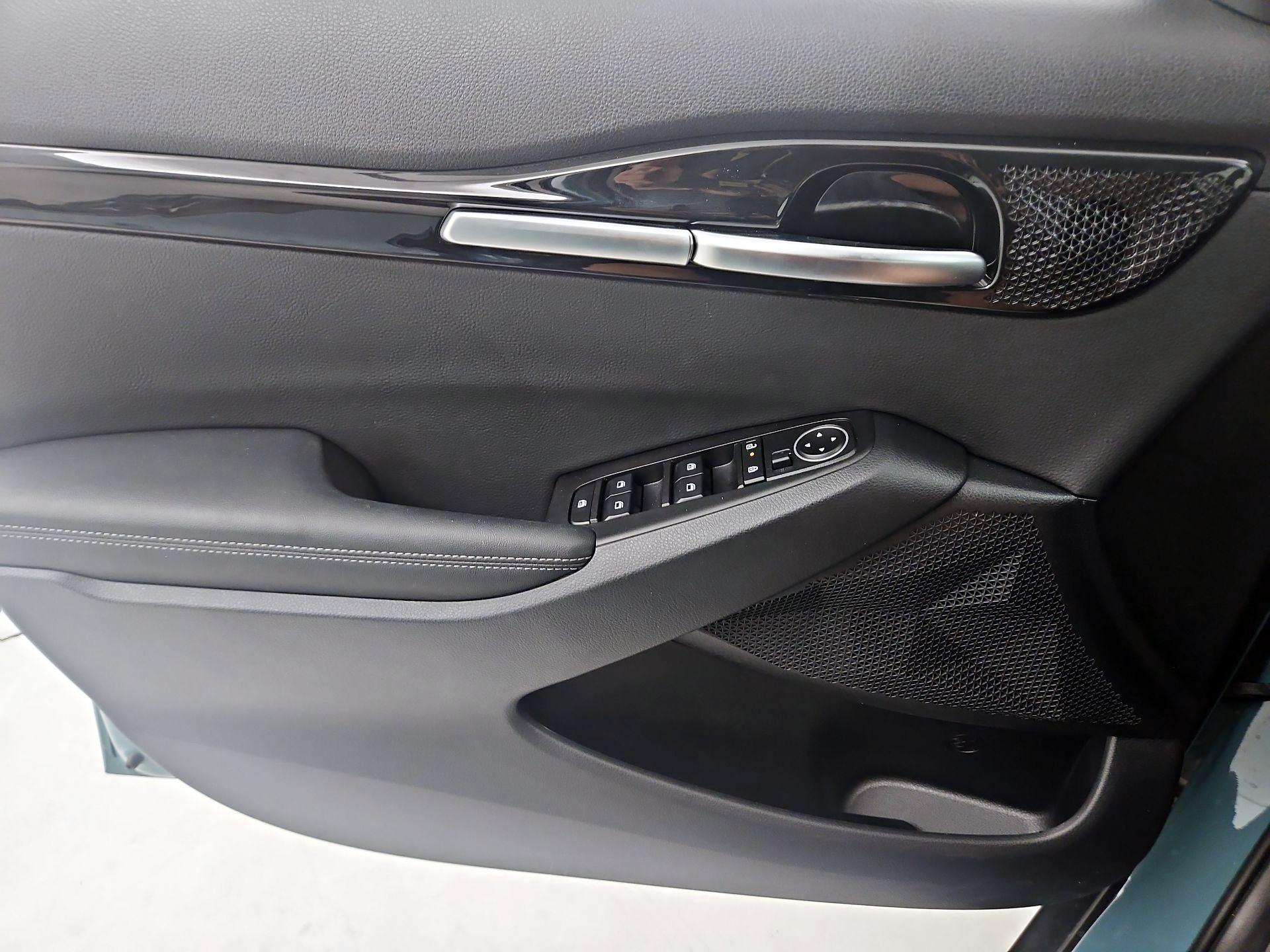 Thumbnail: 2025 Kia Seltos - 12