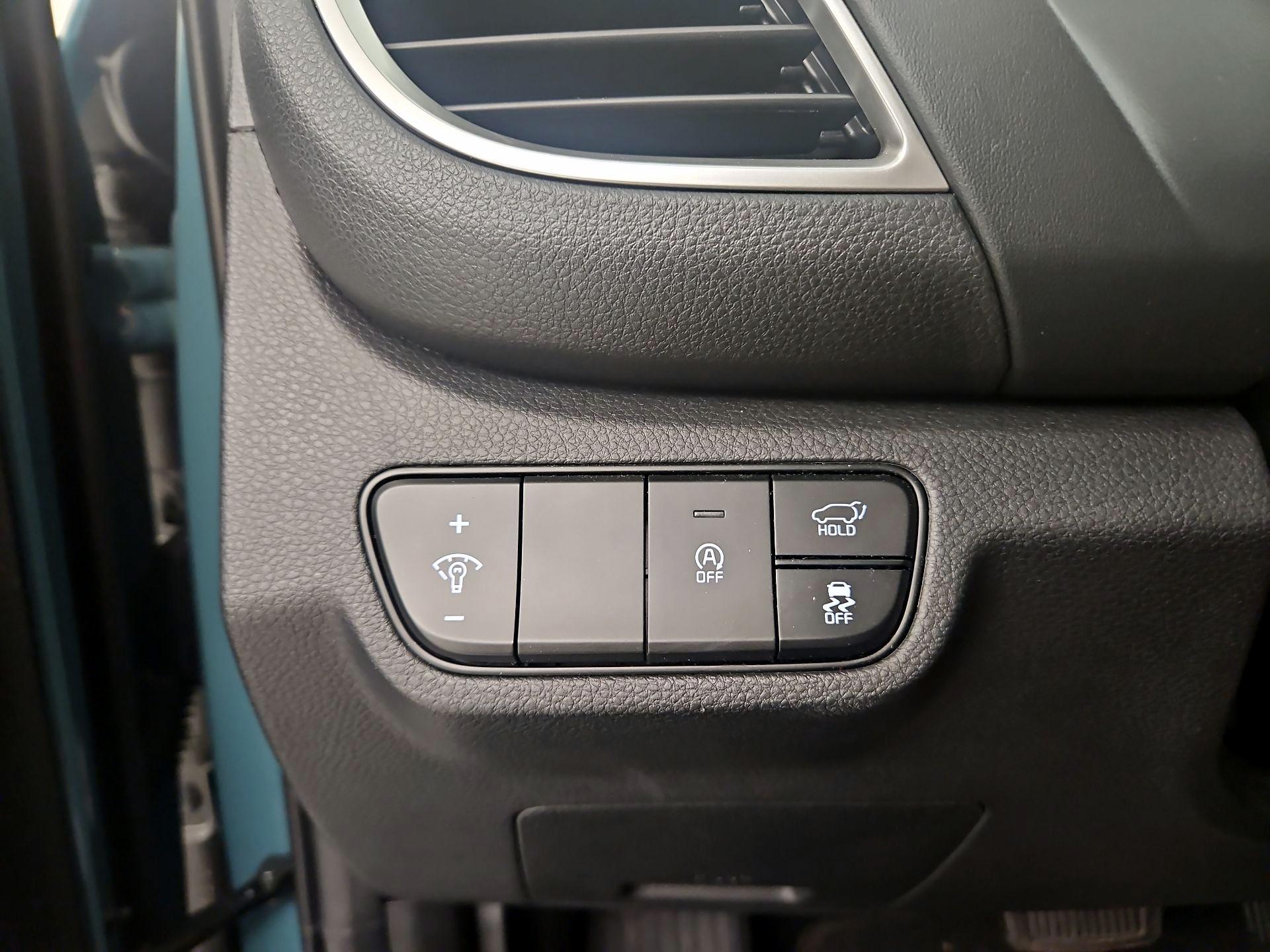 Thumbnail: 2025 Kia Seltos - 13