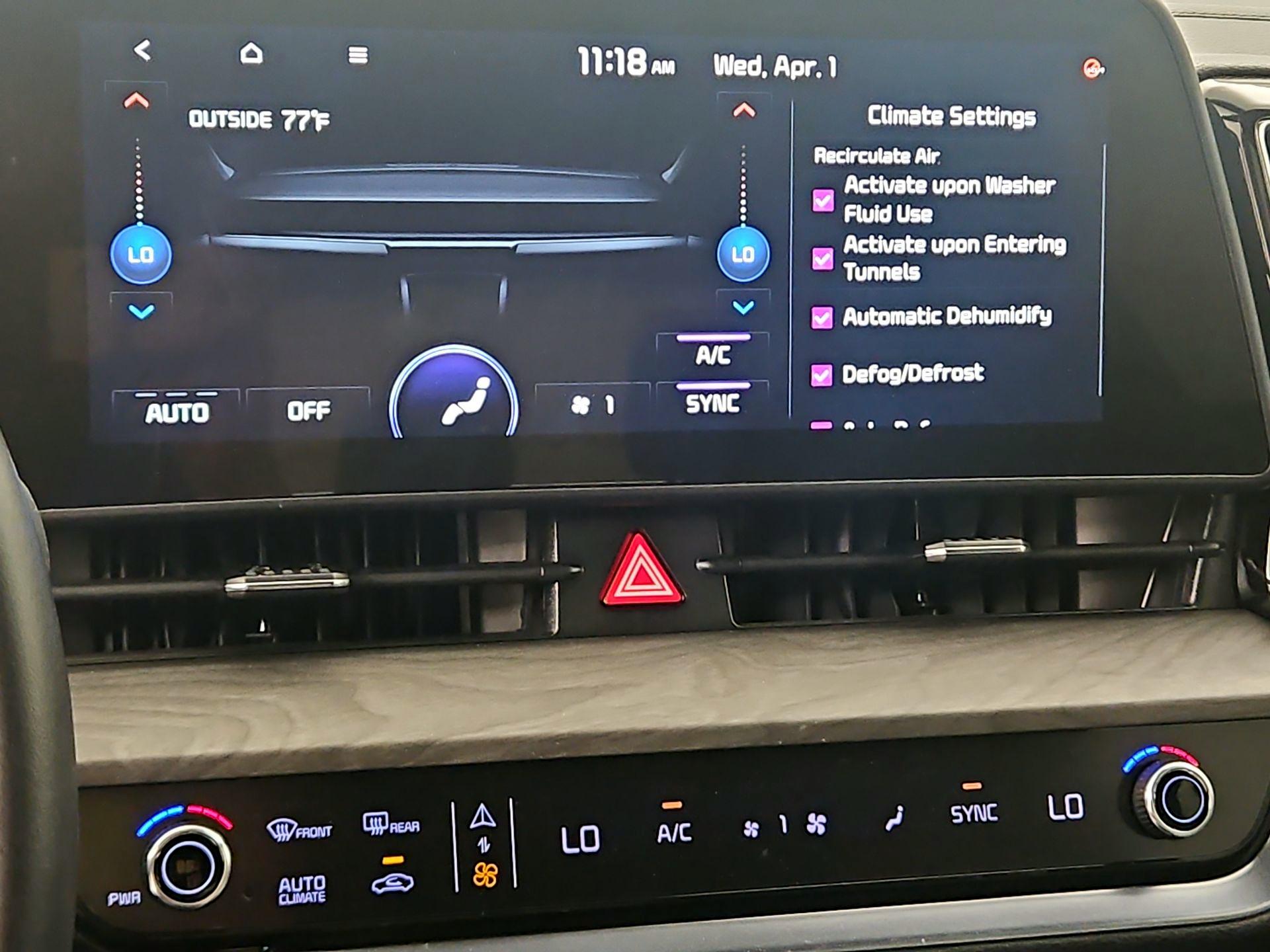 Thumbnail: 2023 Kia Sportage - 17