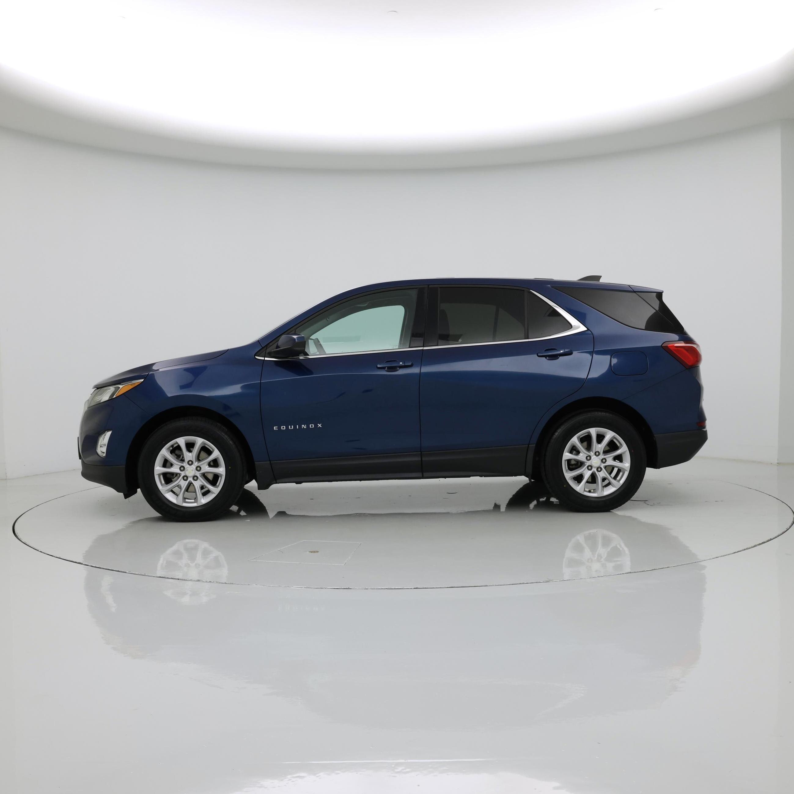 Thumbnail: 2019 Chevrolet Equinox - 3