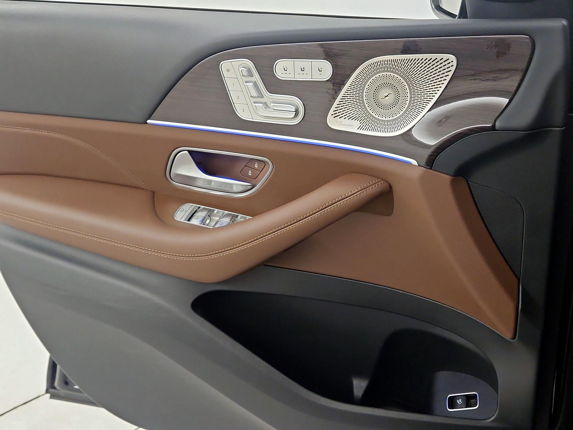 Thumbnail: 2024 Mercedes-Benz GLS - 12