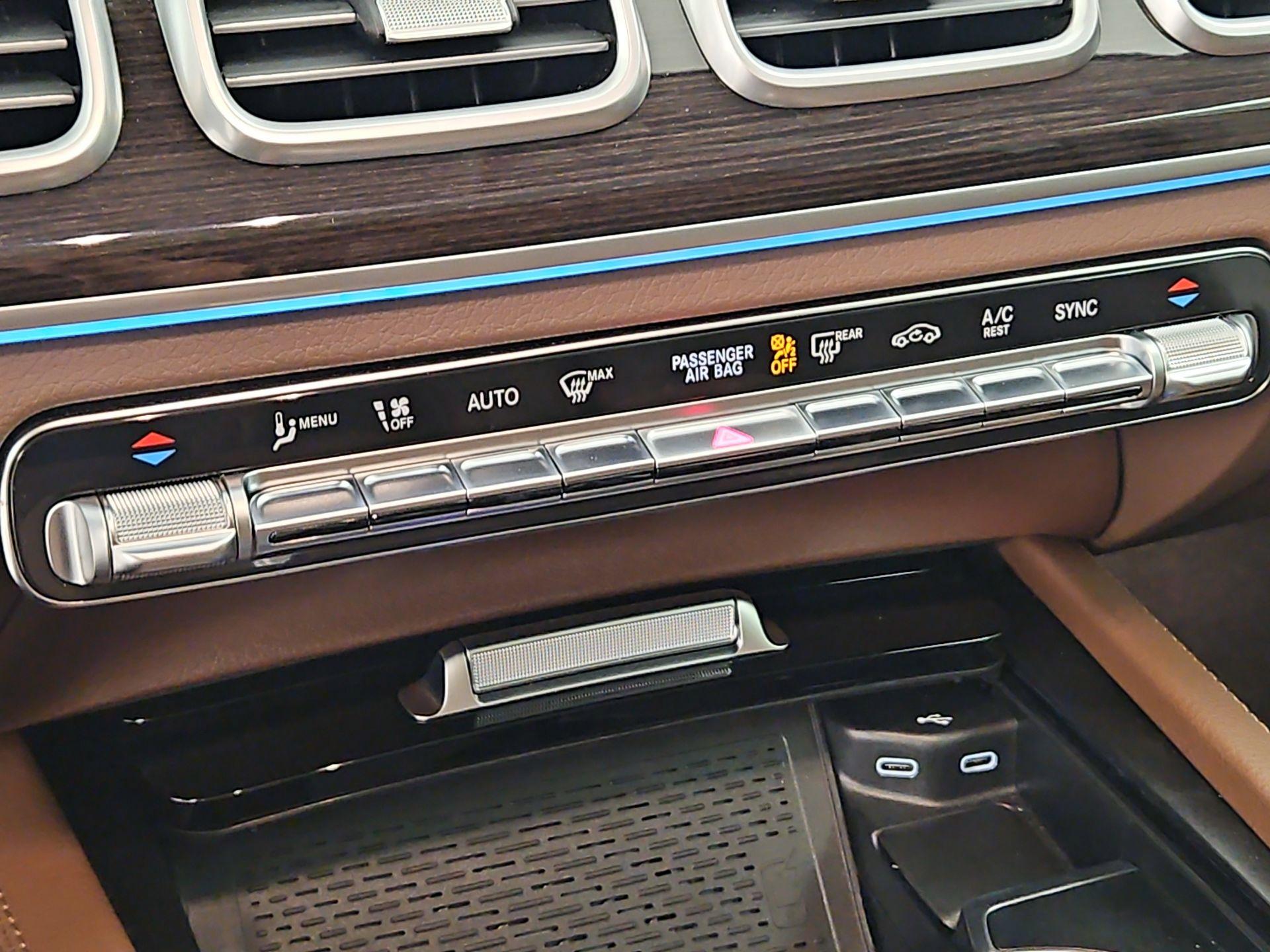 Thumbnail: 2024 Mercedes-Benz GLS - 17