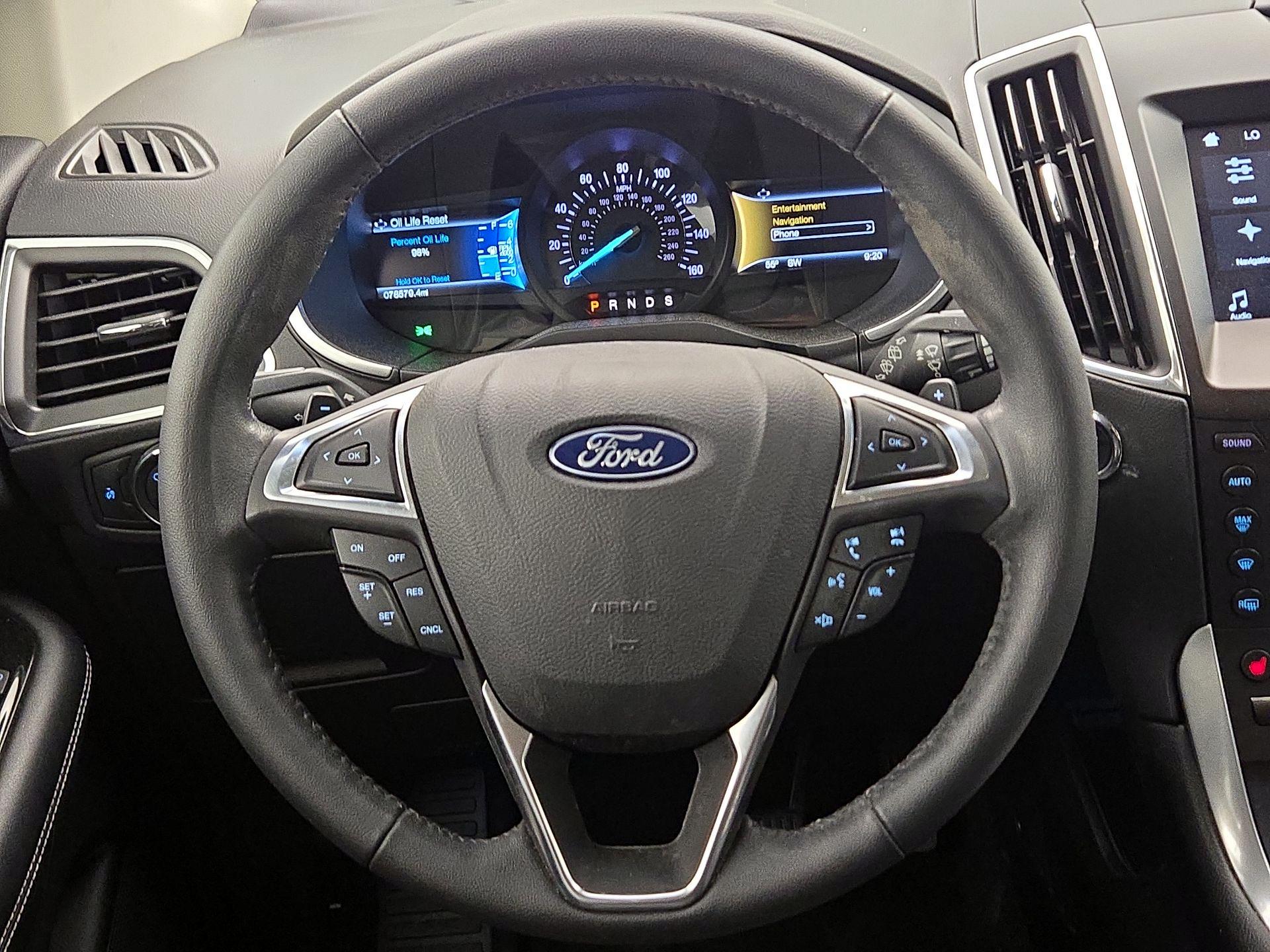 Thumbnail: 2018 Ford Edge - 10