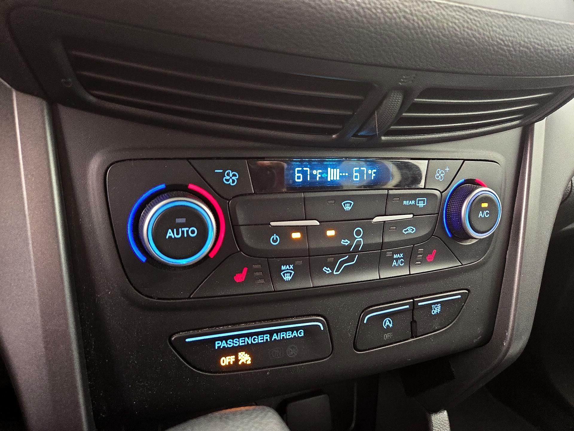 Thumbnail: 2018 Ford Escape - 16