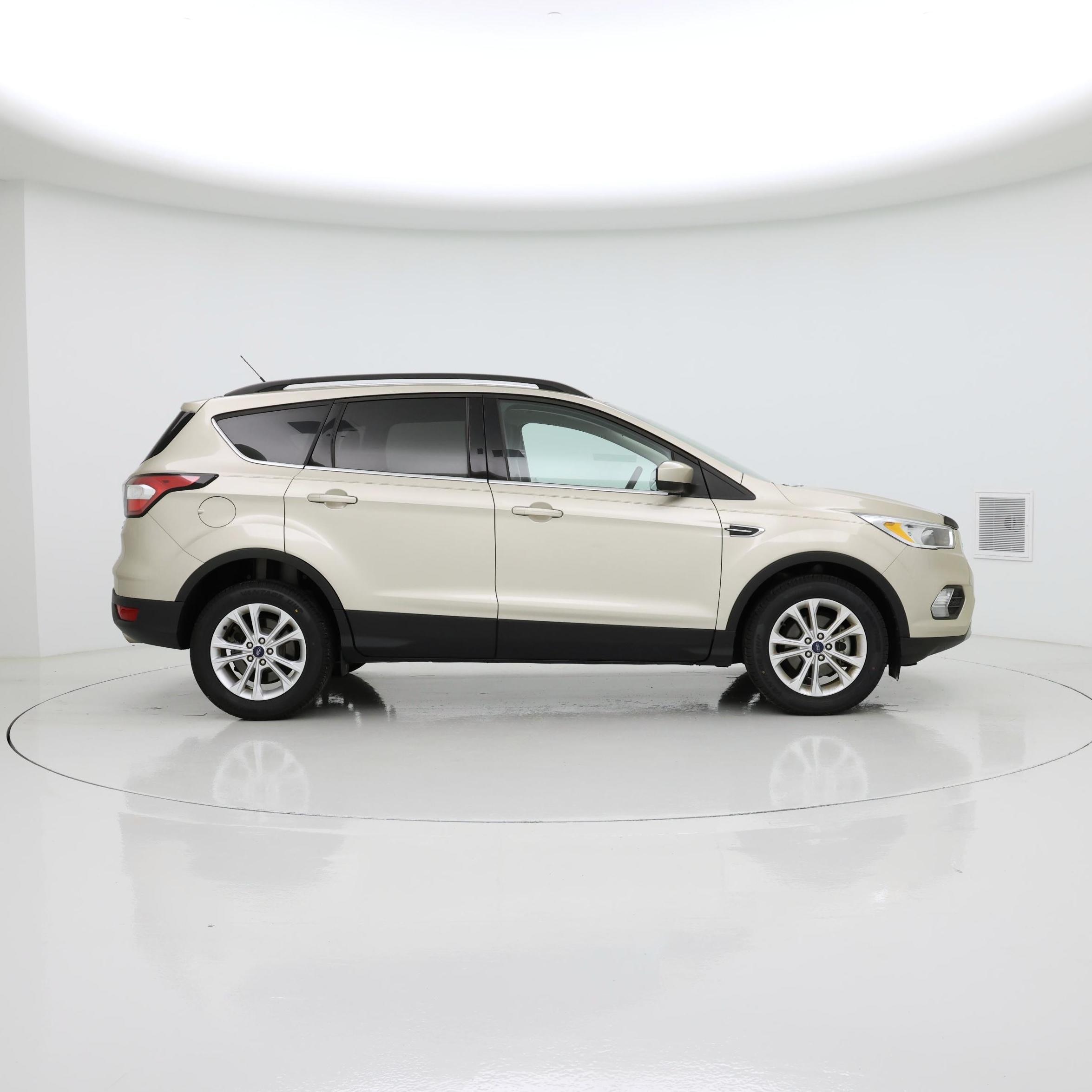 Thumbnail: 2018 Ford Escape - 7