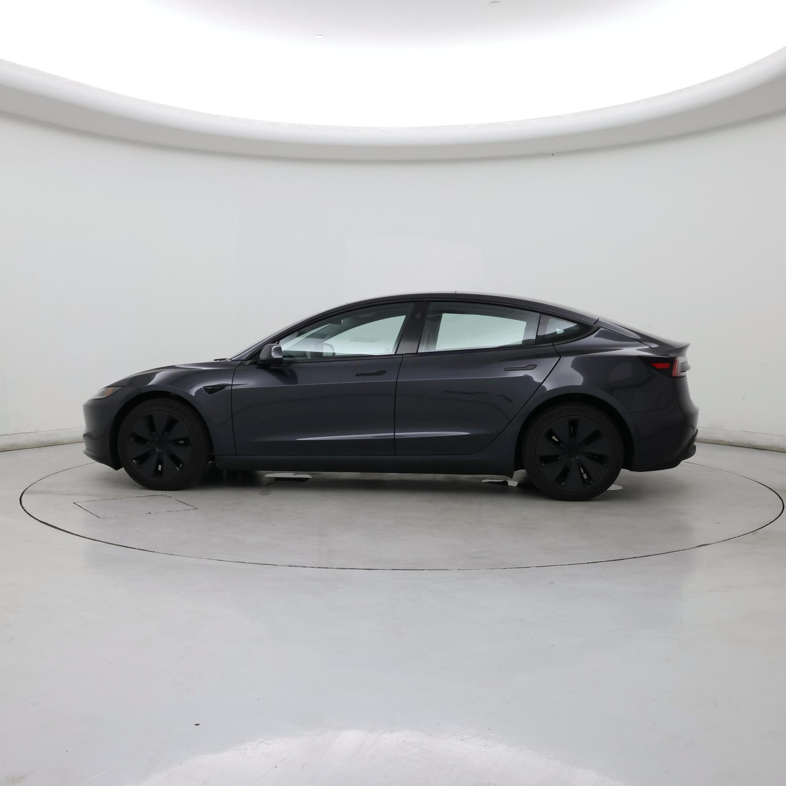 Thumbnail: 2025 Tesla Model 3 - 3