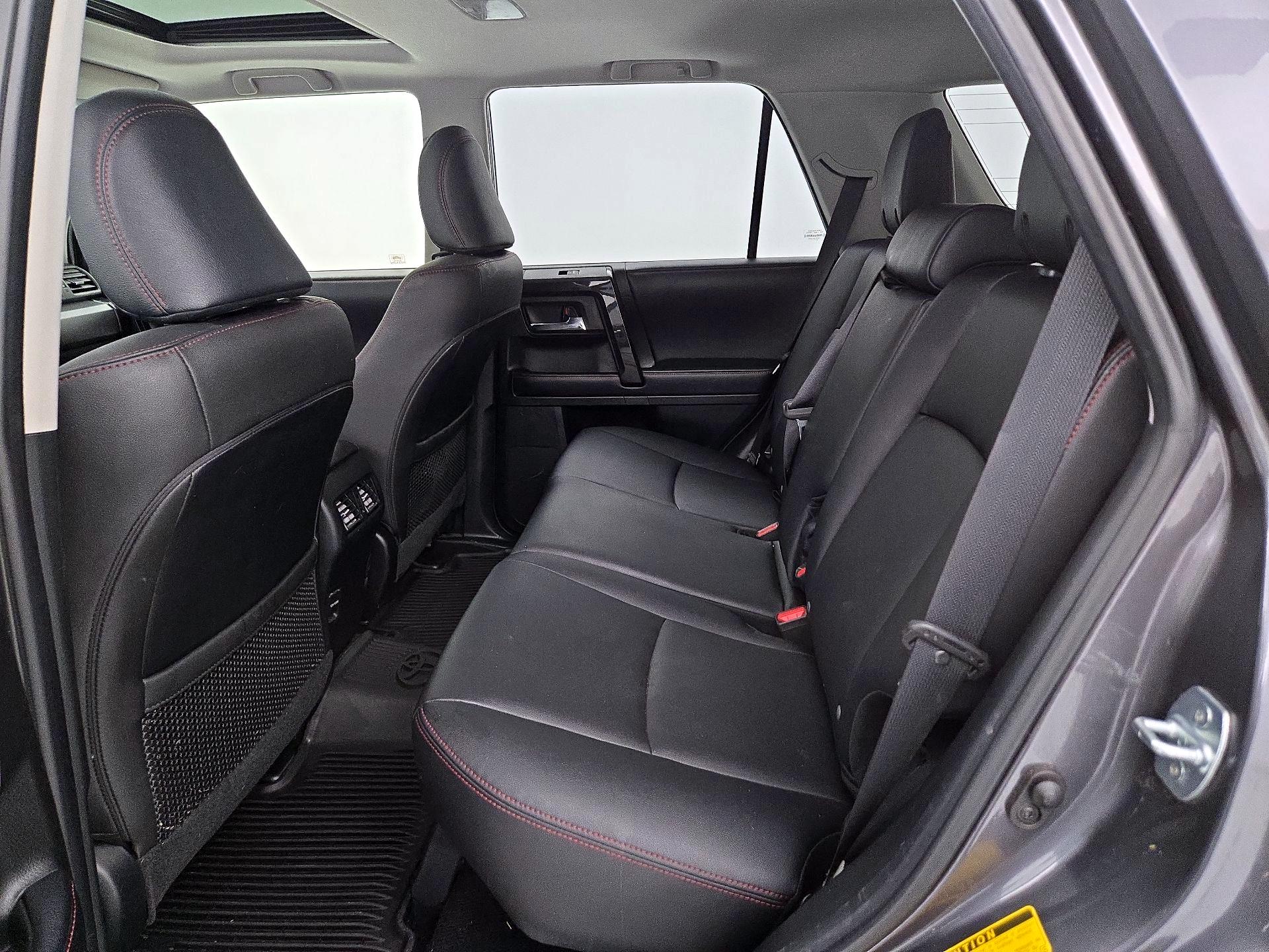 Thumbnail: 2019 Toyota 4Runner - 20