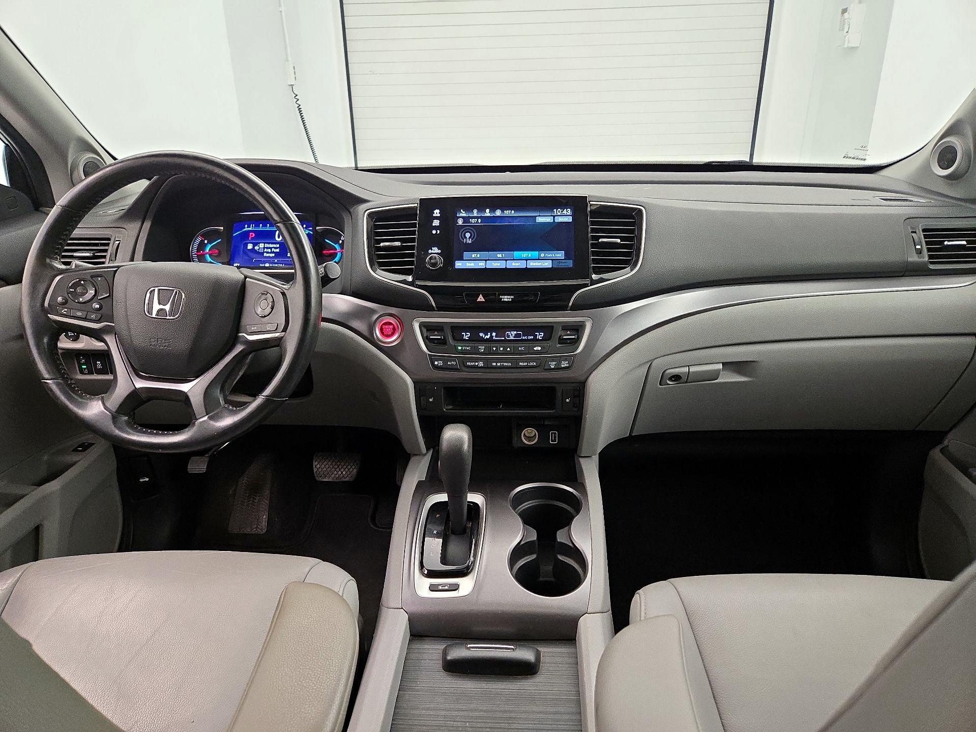 Thumbnail: 2019 Honda Pilot - 9